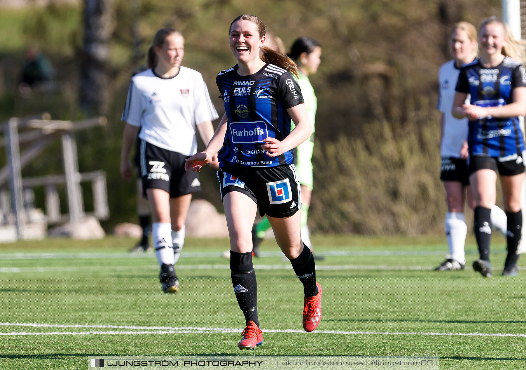 Skövde KIK-Ulvåkers IF 7-1,dam,Lillegårdens IP,Skövde,Sverige,Fotboll,,2023,310011