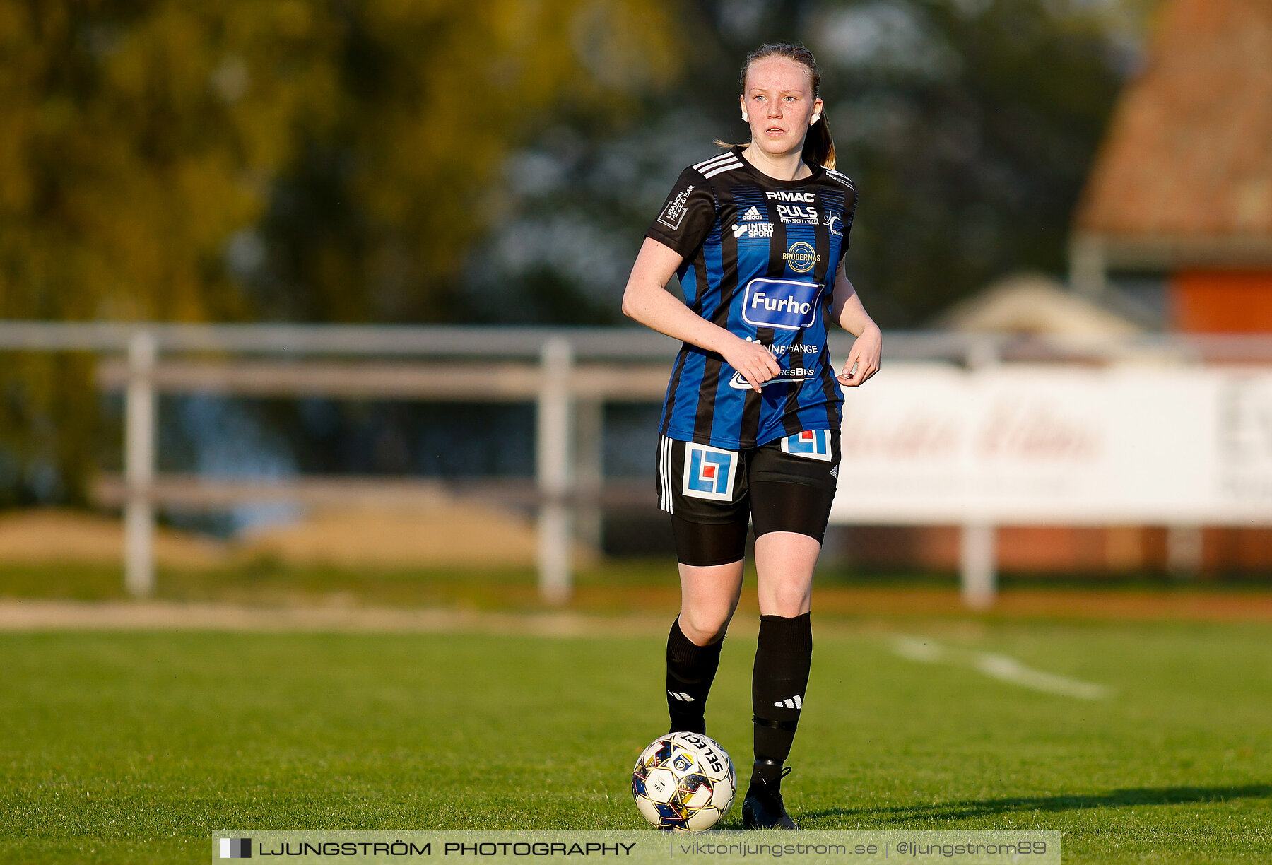 IFK Hjo-Skövde KIK 0-4,dam,Guldkroksvallen,Hjo,Sverige,Fotboll,,2023,310543