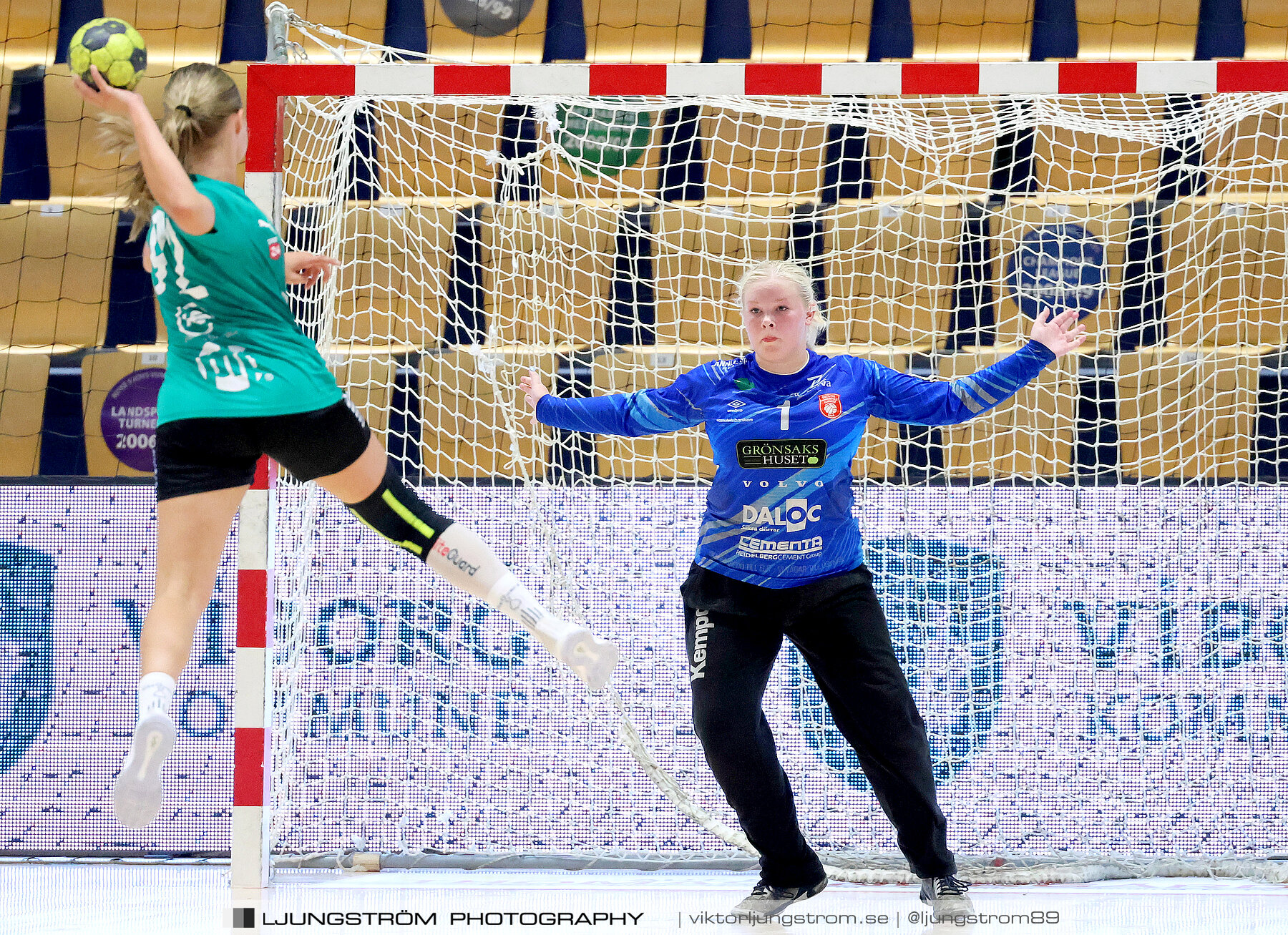 Generation Handball U17 Skövde HF-Viborg HK 1 14-16,dam,Biocirc Arena,Viborg,Danmark,Handboll,,2023,313602