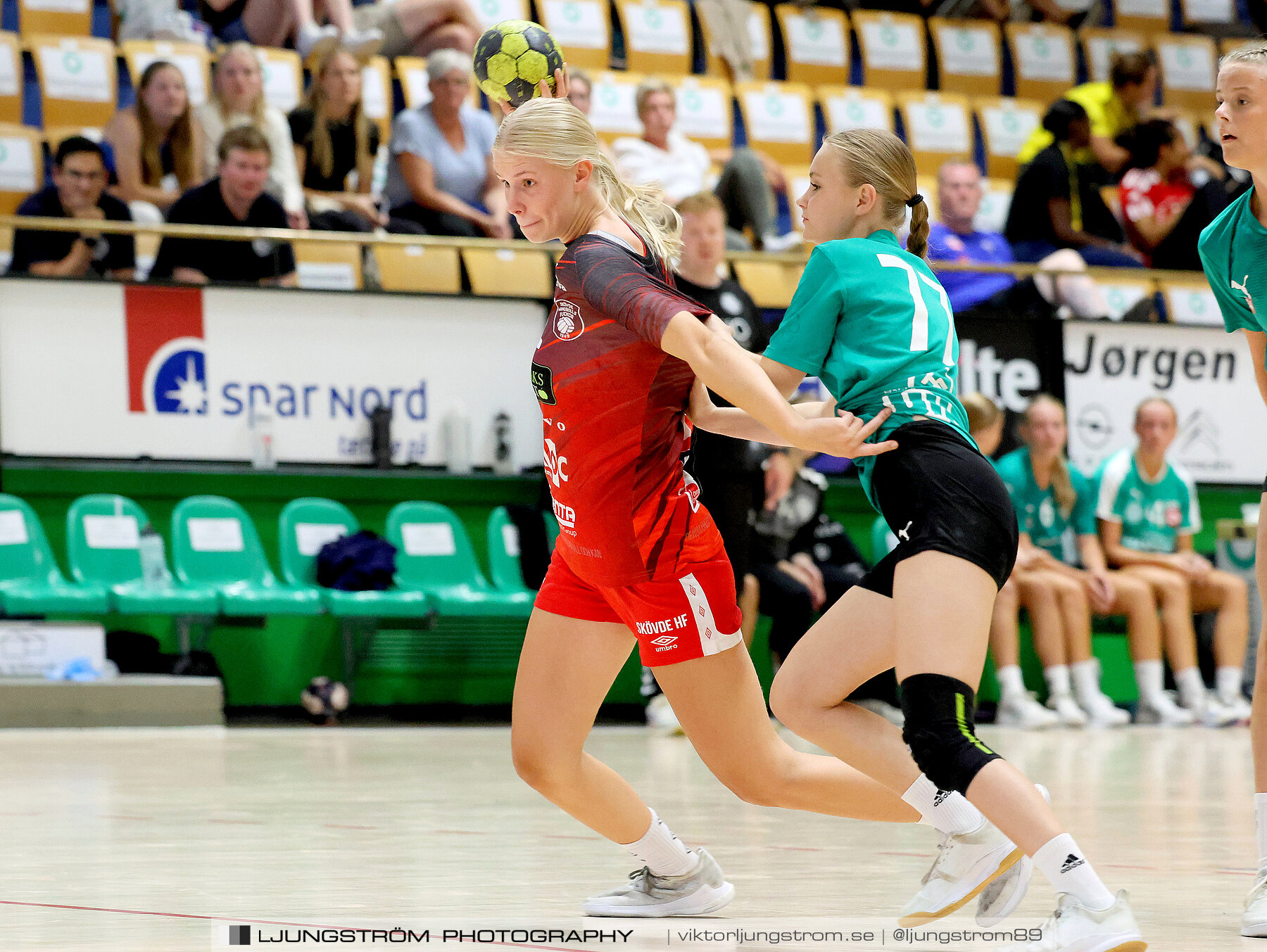 Generation Handball U17 Skövde HF-Viborg HK 1 14-16,dam,Biocirc Arena,Viborg,Danmark,Handboll,,2023,313615