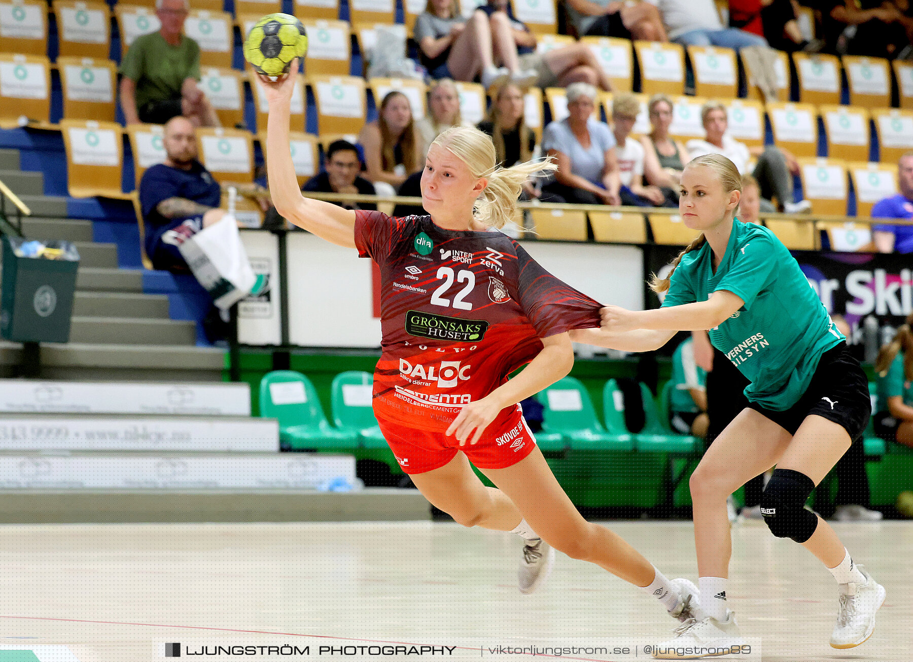 Generation Handball U17 Skövde HF-Viborg HK 1 14-16,dam,Biocirc Arena,Viborg,Danmark,Handboll,,2023,313617