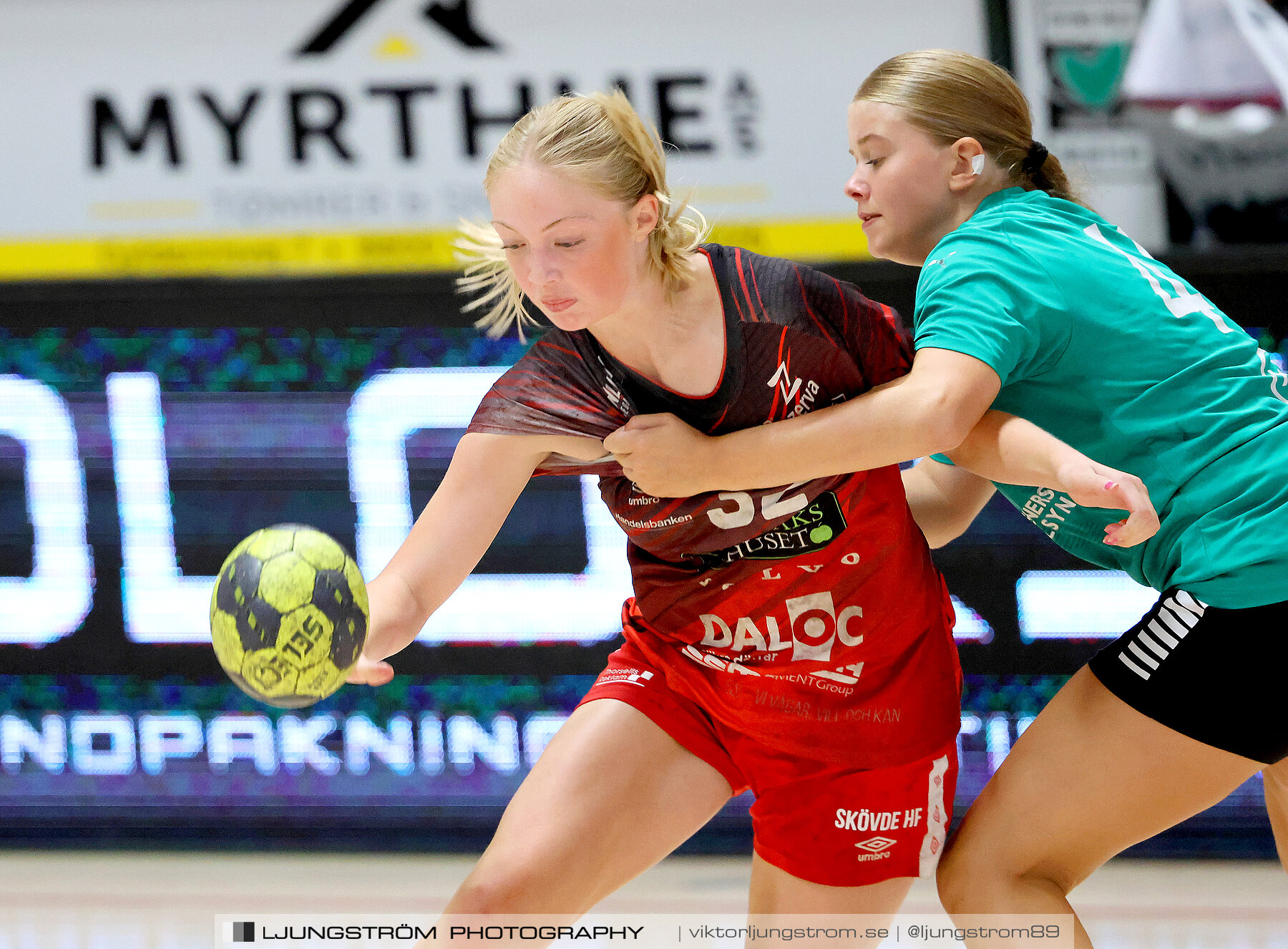 Generation Handball U17 Skövde HF-Viborg HK 1 14-16,dam,Biocirc Arena,Viborg,Danmark,Handboll,,2023,313636