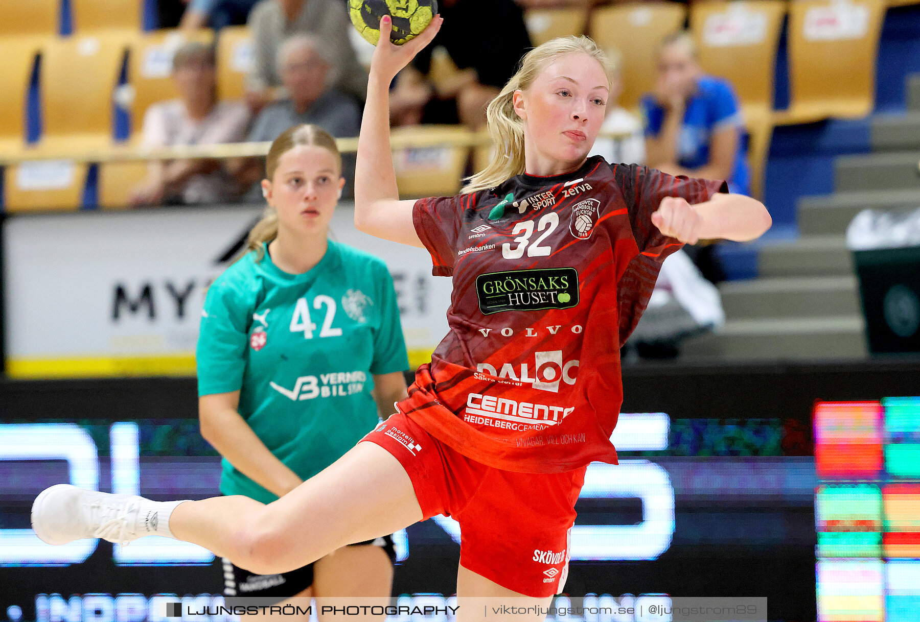 Generation Handball U17 Skövde HF-Viborg HK 1 14-16,dam,Biocirc Arena,Viborg,Danmark,Handboll,,2023,313638