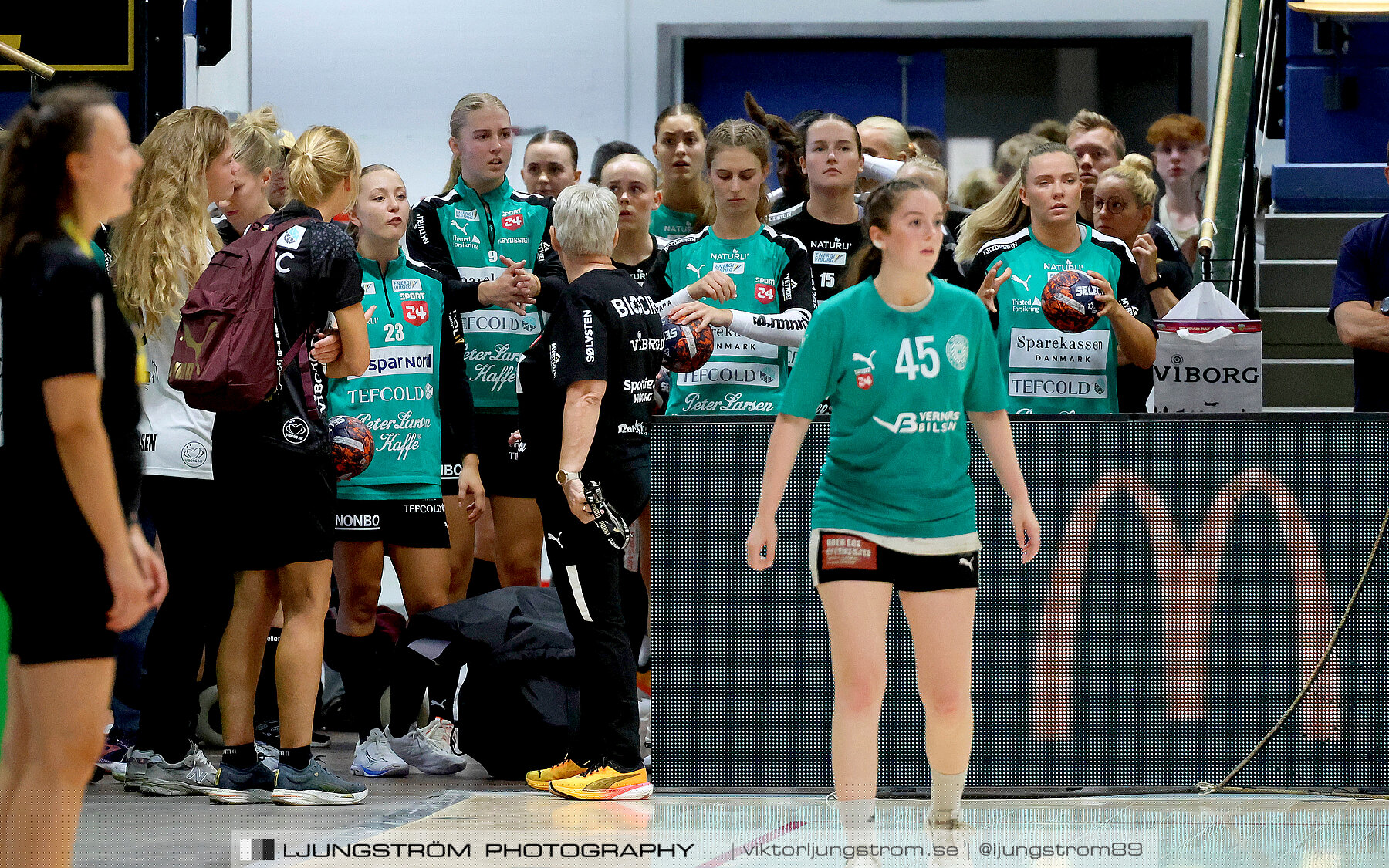 Generation Handball U17 Skövde HF-Viborg HK 1 14-16,dam,Biocirc Arena,Viborg,Danmark,Handboll,,2023,313673