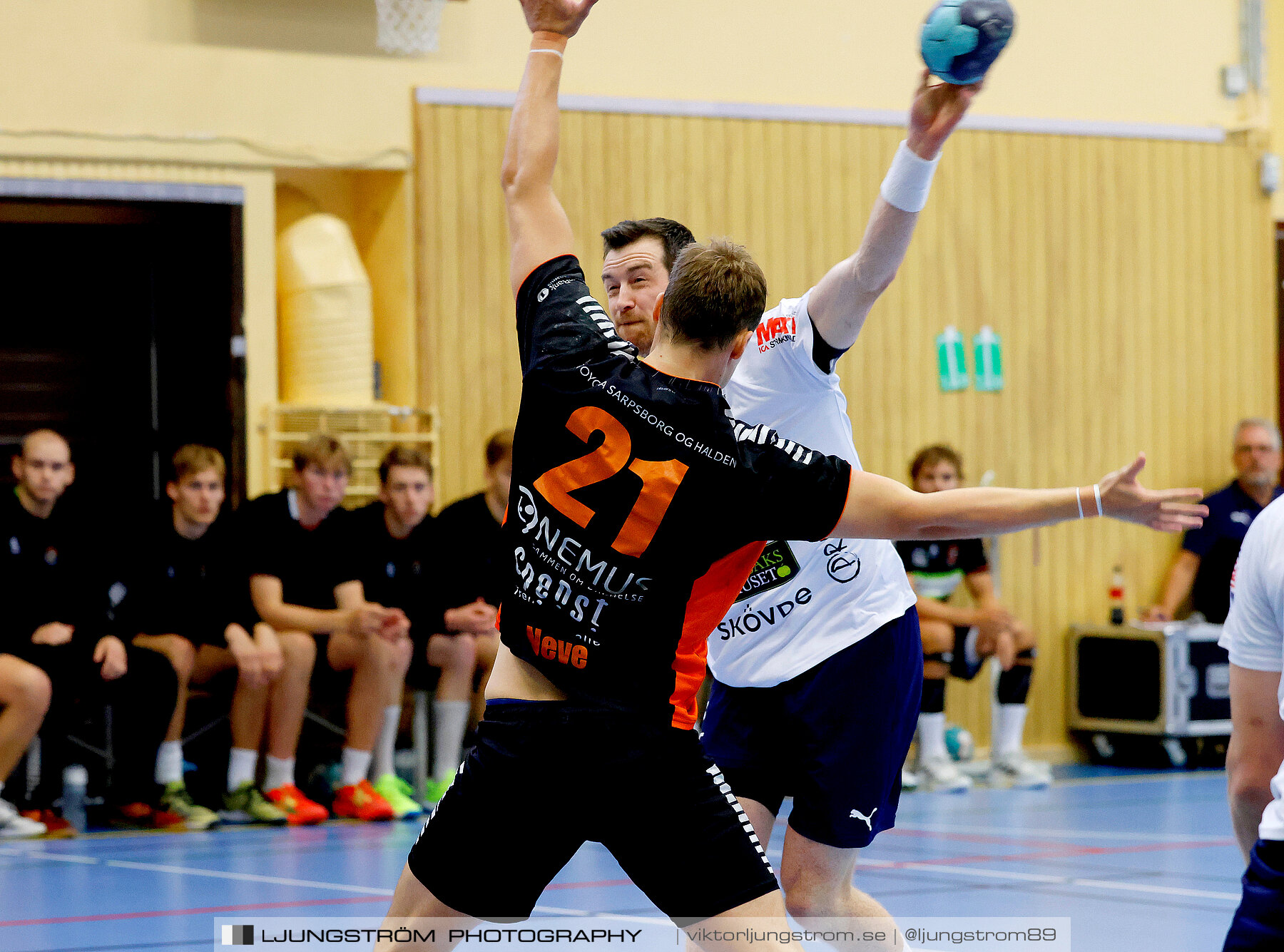 Träningsmatch IFK Skövde HK-Halden Topphåndball 28-25,herr,Arena Skövde,Skövde,Sverige,Handboll,,2023,313759