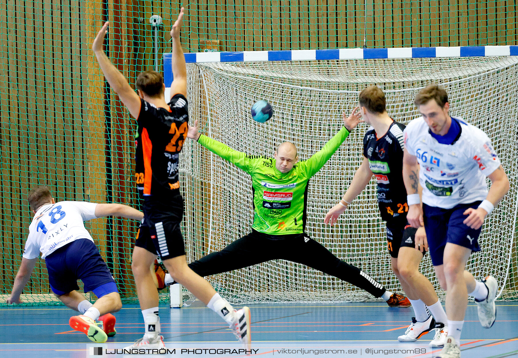 Träningsmatch IFK Skövde HK-Halden Topphåndball 28-25,herr,Arena Skövde,Skövde,Sverige,Handboll,,2023,314077