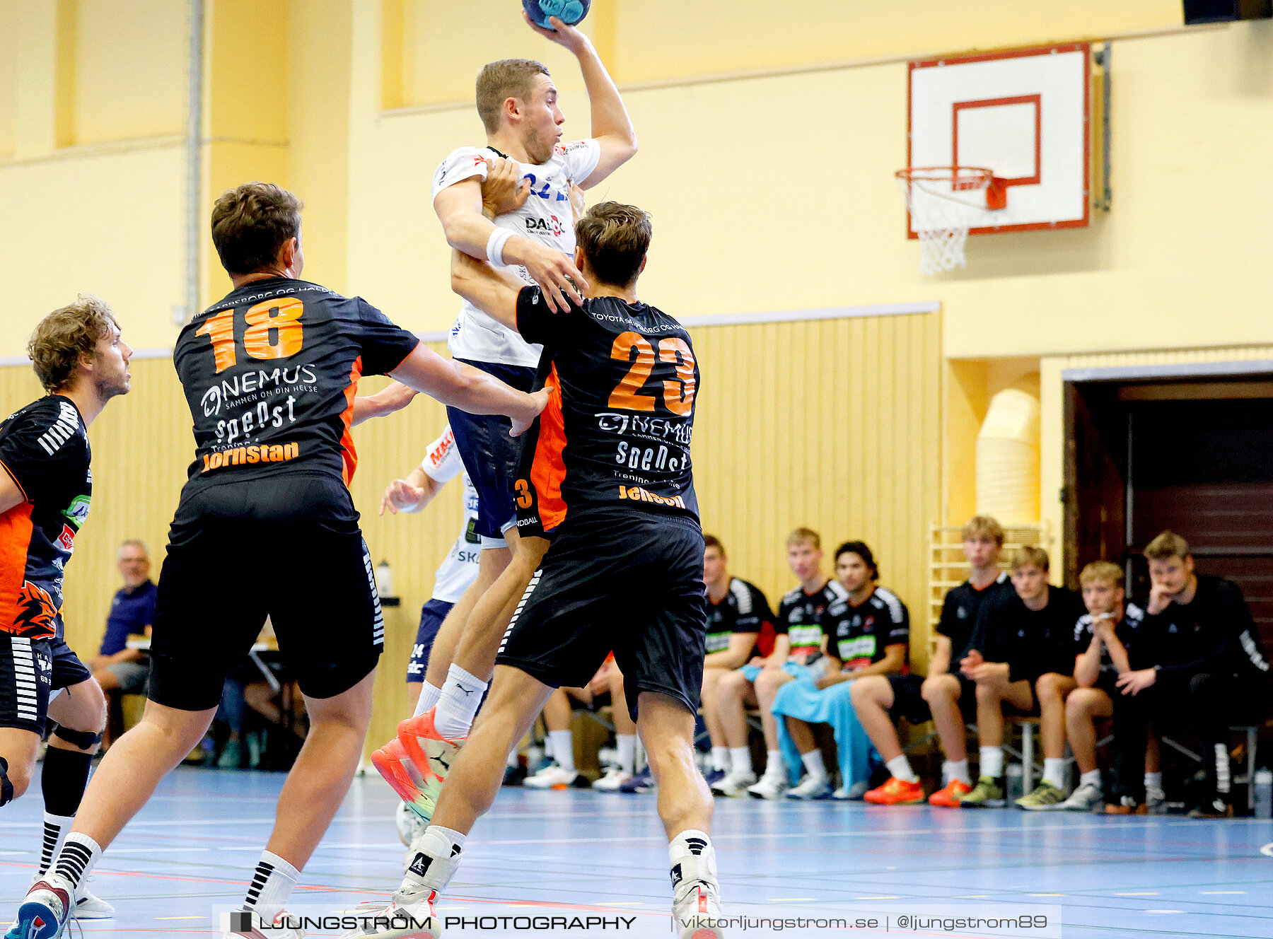 Träningsmatch IFK Skövde HK-Halden Topphåndball 28-25,herr,Arena Skövde,Skövde,Sverige,Handboll,,2023,314189