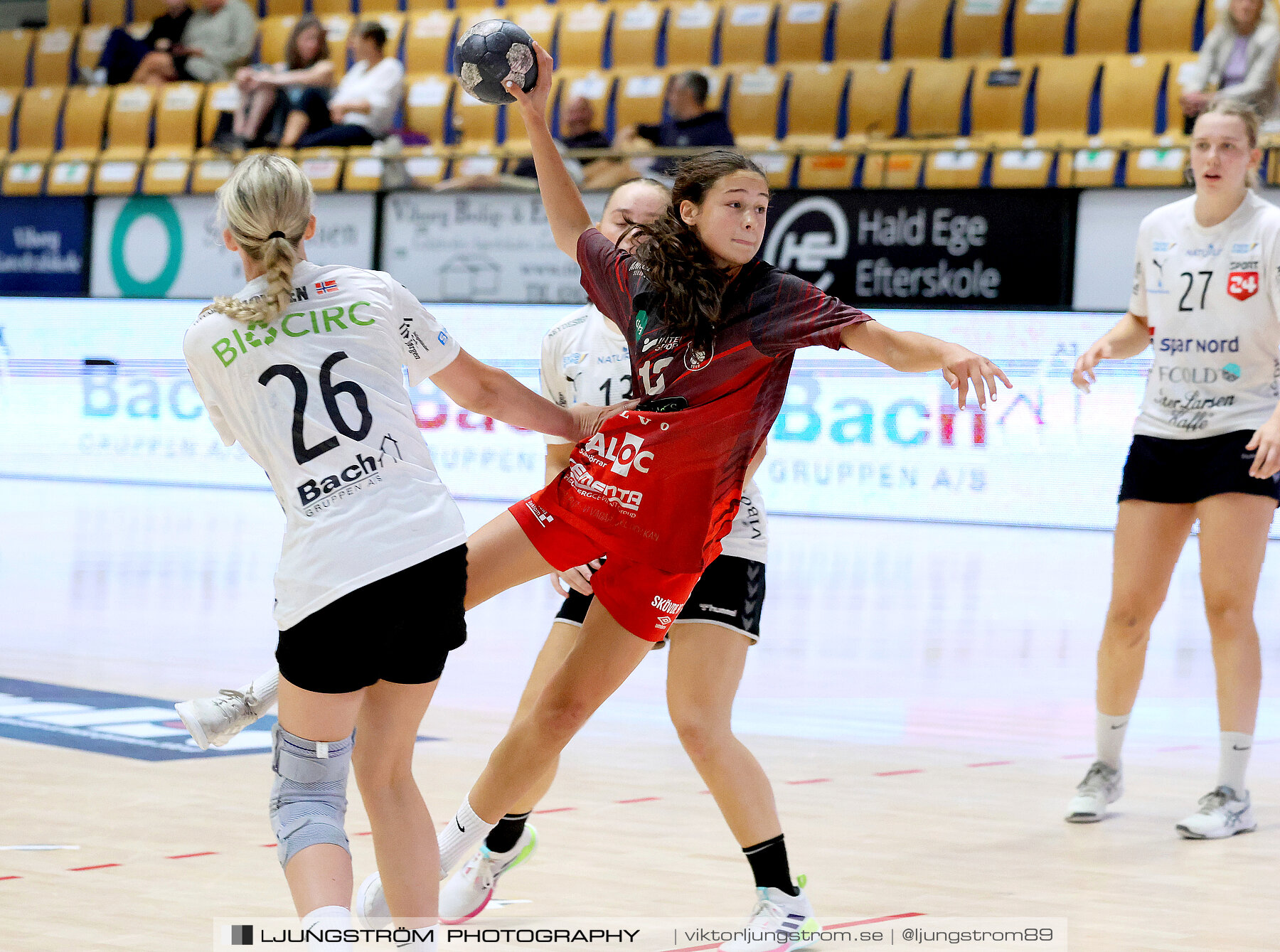 Generation Handball U20 Skövde HF-Viborg HK 17-19,dam,Biocirc Arena,Viborg,Danmark,Handboll,,2023,314288