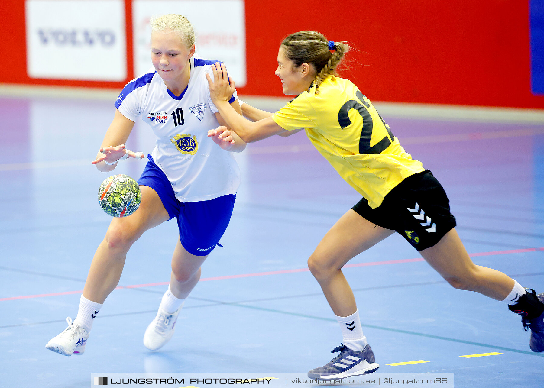 Annliz Cup F16 Match om 3:e pris Habo handboll-Kärra HF 17-16,dam,Skövde Idrottshall,Skövde,Sverige,Handboll,,2023,314791