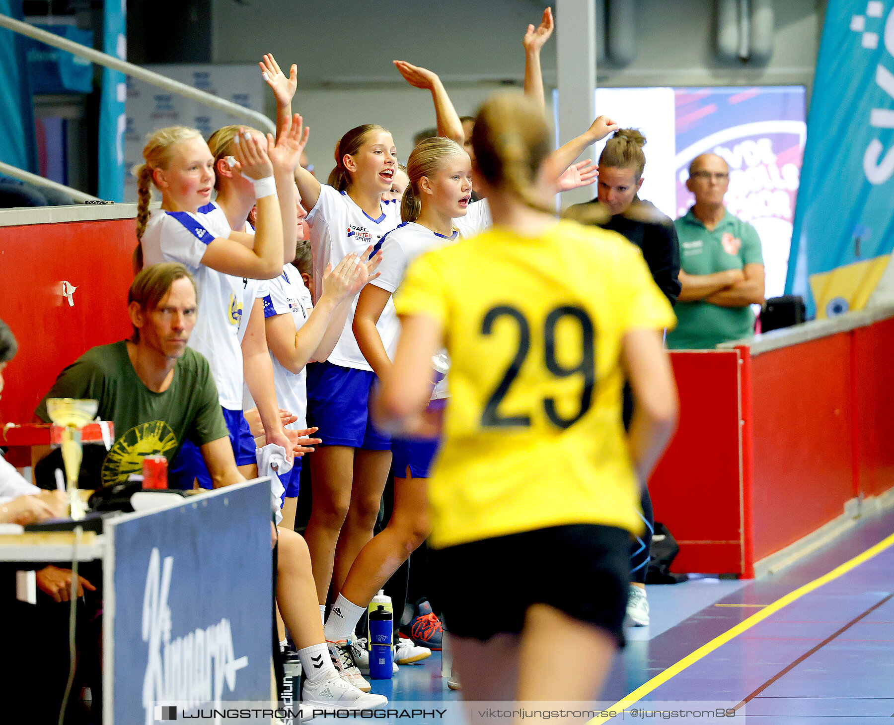 Annliz Cup F16 Match om 3:e pris Habo handboll-Kärra HF 17-16,dam,Skövde Idrottshall,Skövde,Sverige,Handboll,,2023,314823