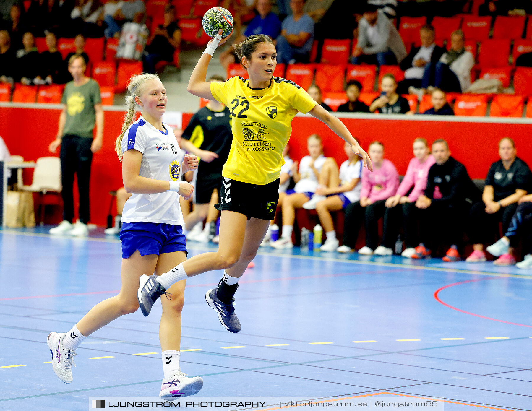 Annliz Cup F16 Match om 3:e pris Habo handboll-Kärra HF 17-16,dam,Skövde Idrottshall,Skövde,Sverige,Handboll,,2023,314832