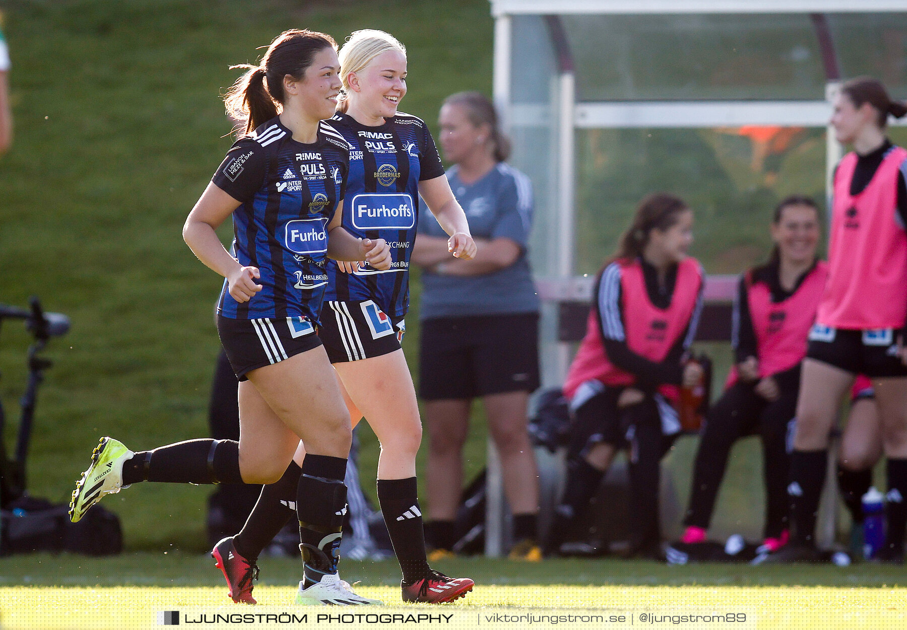 Skövde KIK-Våmbs IF 5-1,dam,Lillegårdens IP,Skövde,Sverige,Fotboll,,2023,316073