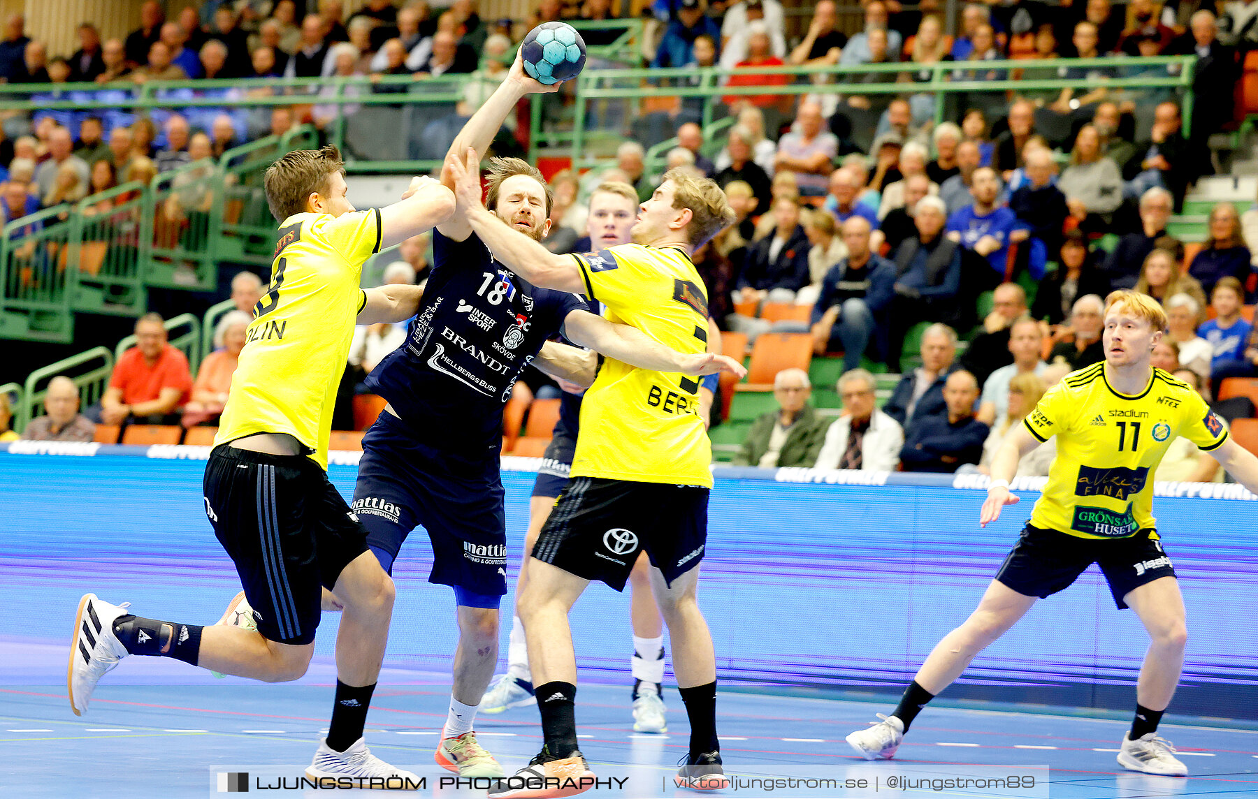 IFK Skövde HK-IK Sävehof 33-30,herr,Arena Skövde,Skövde,Sverige,Handboll,,2023,318660