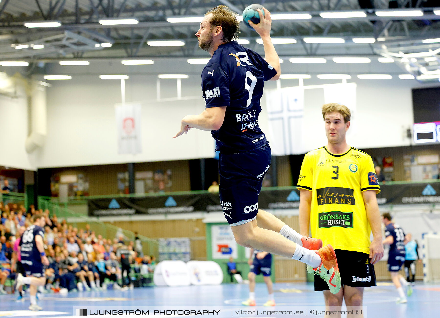 IFK Skövde HK-IK Sävehof 33-30,herr,Arena Skövde,Skövde,Sverige,Handboll,,2023,318721