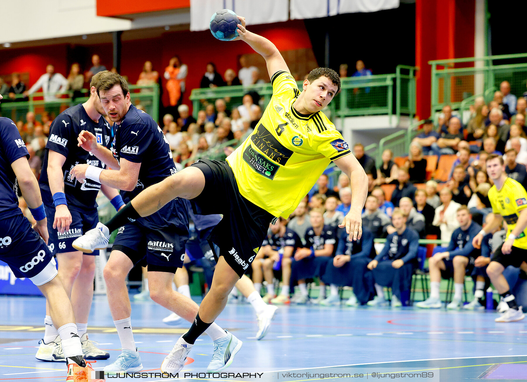 IFK Skövde HK-IK Sävehof 33-30,herr,Arena Skövde,Skövde,Sverige,Handboll,,2023,318777