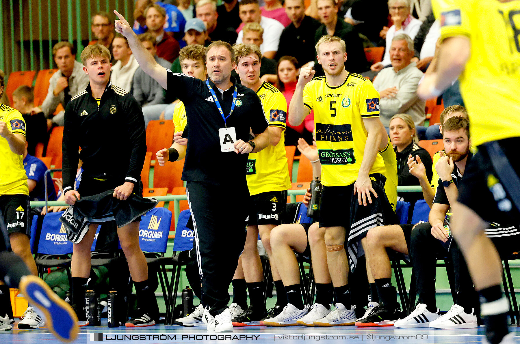 IFK Skövde HK-IK Sävehof 33-30,herr,Arena Skövde,Skövde,Sverige,Handboll,,2023,318780