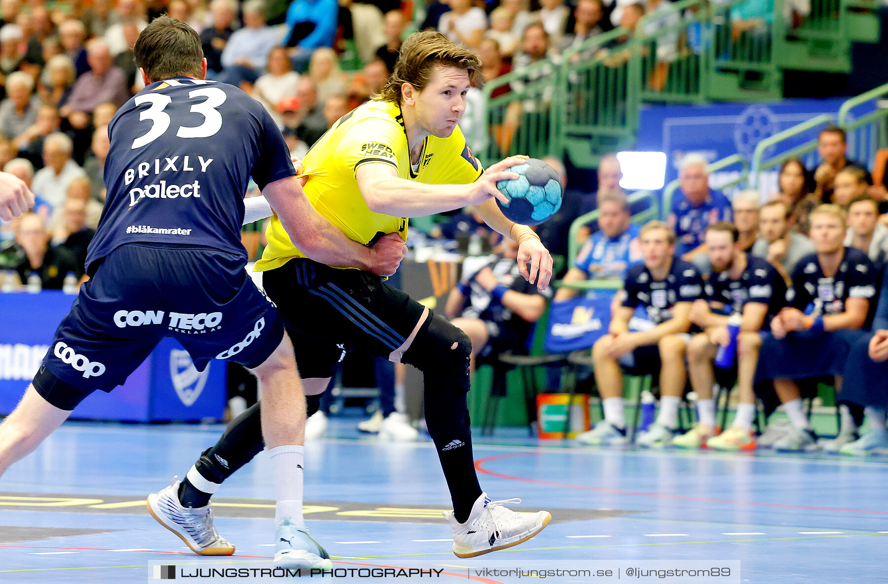 IFK Skövde HK-IK Sävehof 33-30,herr,Arena Skövde,Skövde,Sverige,Handboll,,2023,318786