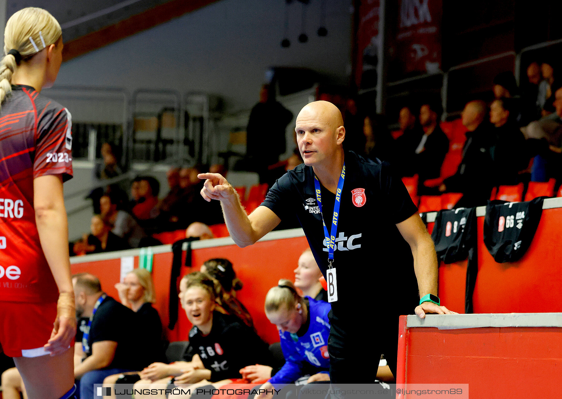 ATG Svenska Cupen 1/8-final 2 Skövde HF-OV Helsingborg HK 34-19,dam,Skövde Idrottshall,Skövde,Sverige,Handboll,,2023,318869