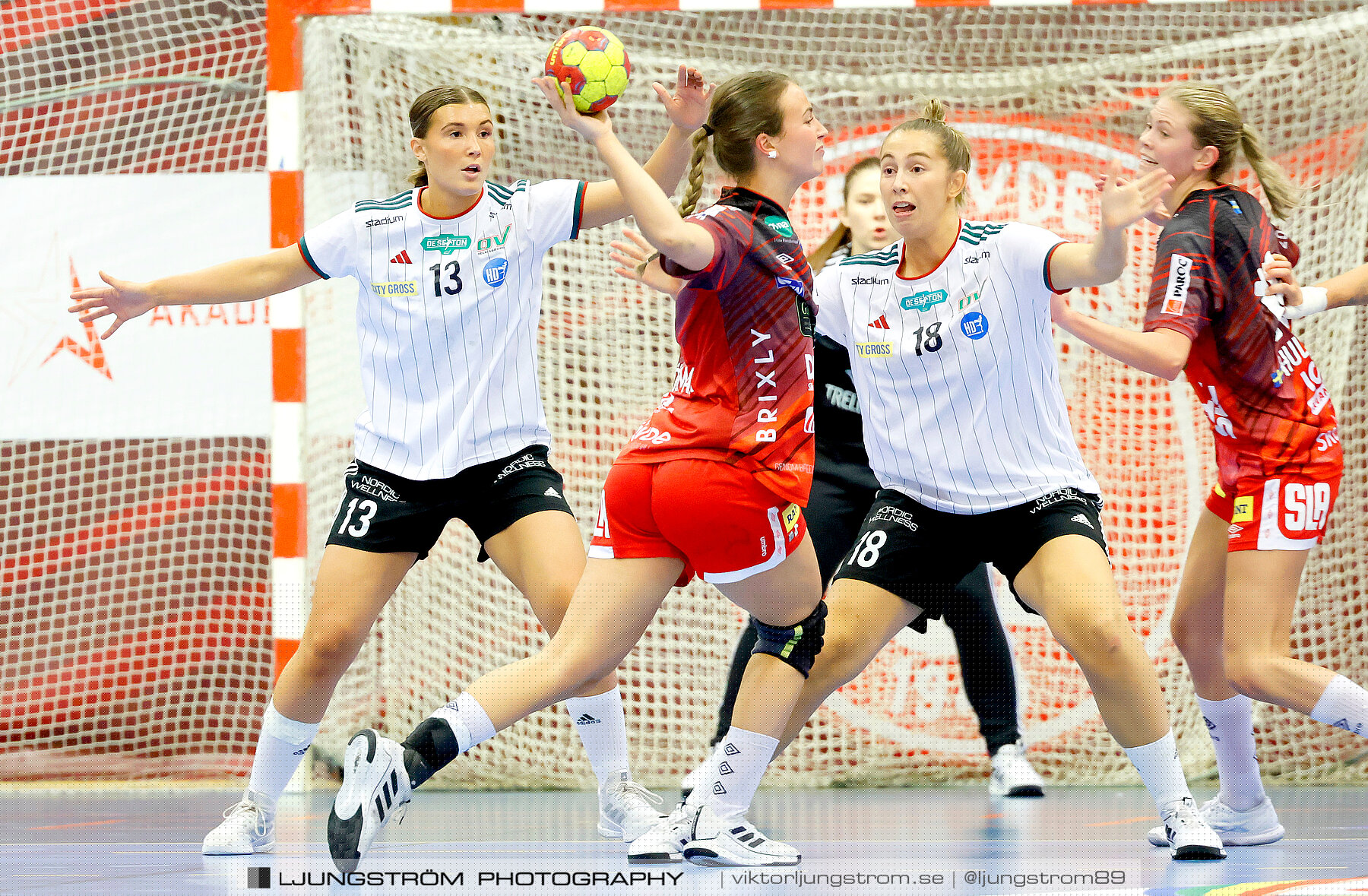 ATG Svenska Cupen 1/8-final 2 Skövde HF-OV Helsingborg HK 34-19,dam,Skövde Idrottshall,Skövde,Sverige,Handboll,,2023,318889