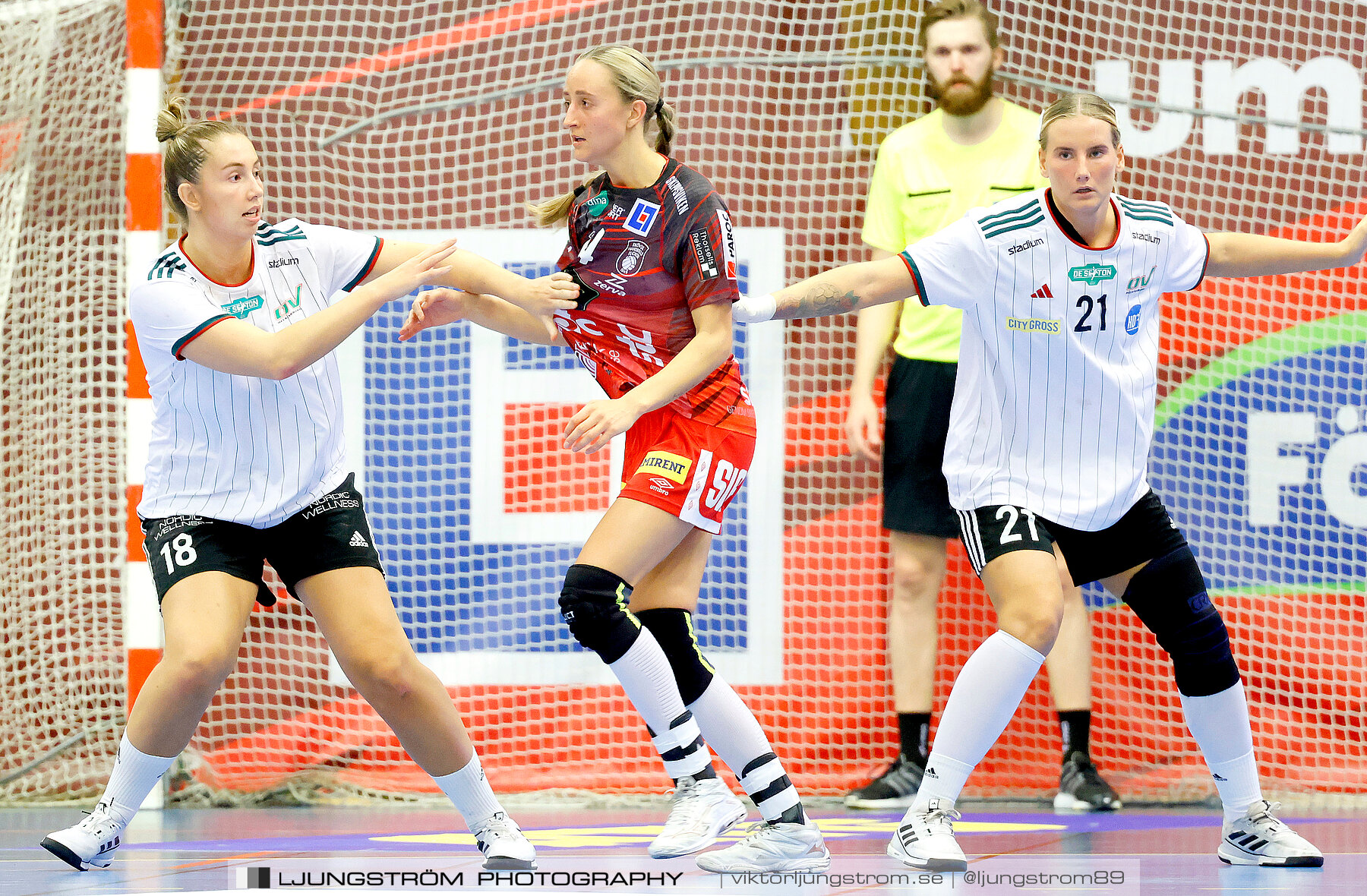 ATG Svenska Cupen 1/8-final 2 Skövde HF-OV Helsingborg HK 34-19,dam,Skövde Idrottshall,Skövde,Sverige,Handboll,,2023,318975