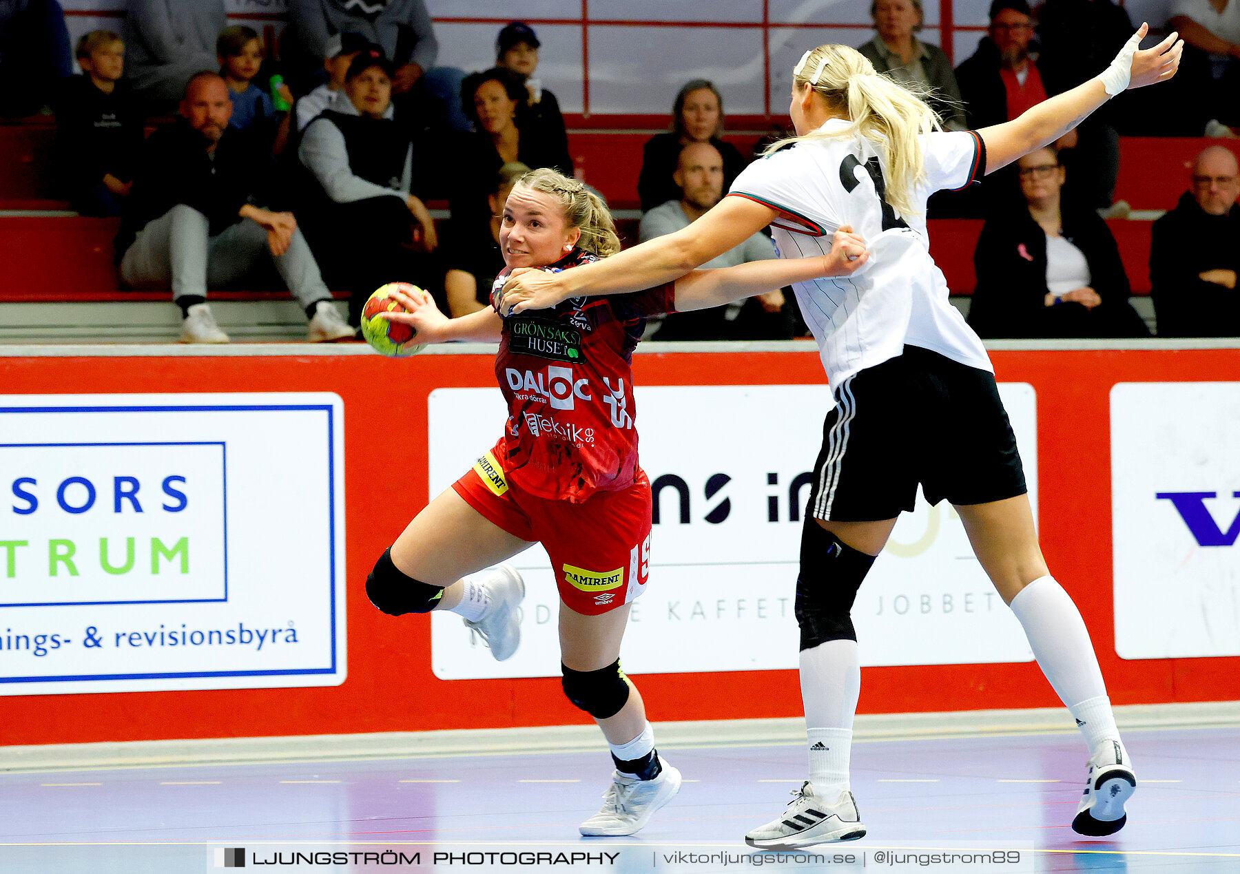 ATG Svenska Cupen 1/8-final 2 Skövde HF-OV Helsingborg HK 34-19,dam,Skövde Idrottshall,Skövde,Sverige,Handboll,,2023,319018