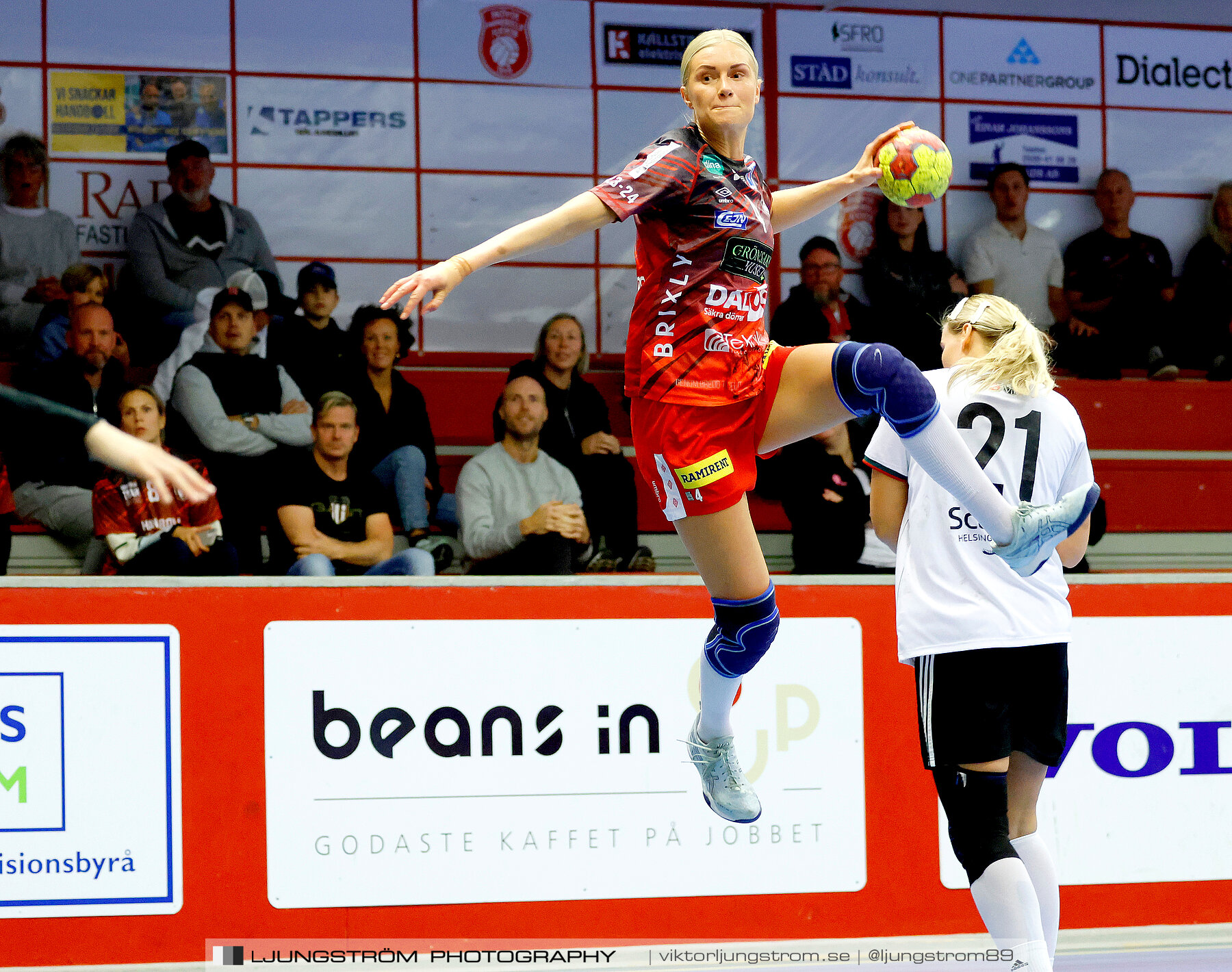 ATG Svenska Cupen 1/8-final 2 Skövde HF-OV Helsingborg HK 34-19,dam,Skövde Idrottshall,Skövde,Sverige,Handboll,,2023,319063