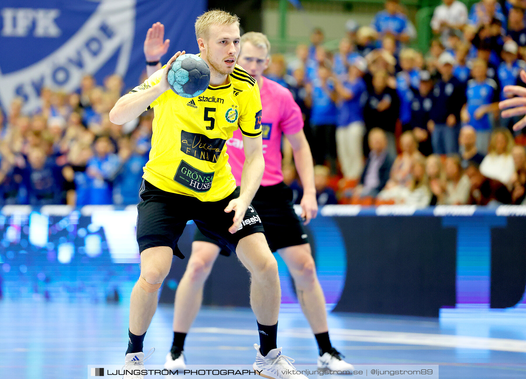 IFK Skövde HK-IK Sävehof 33-30,herr,Arena Skövde,Skövde,Sverige,Handboll,,2023,319182