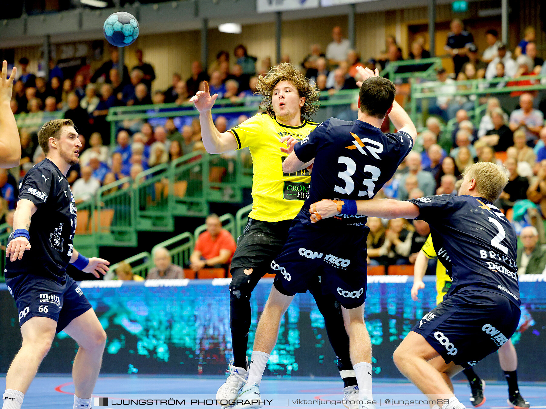 IFK Skövde HK-IK Sävehof 33-30,herr,Arena Skövde,Skövde,Sverige,Handboll,,2023,319184