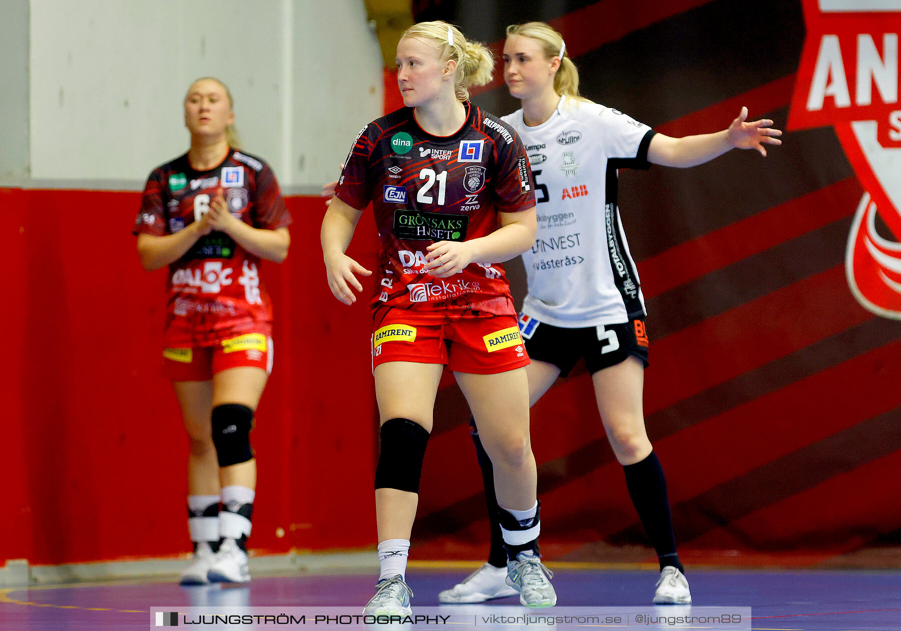 Skövde HF-VästeråsIrsta HF 24-27,dam,Skövde Idrottshall,Skövde,Sverige,Handboll,,2023,320161