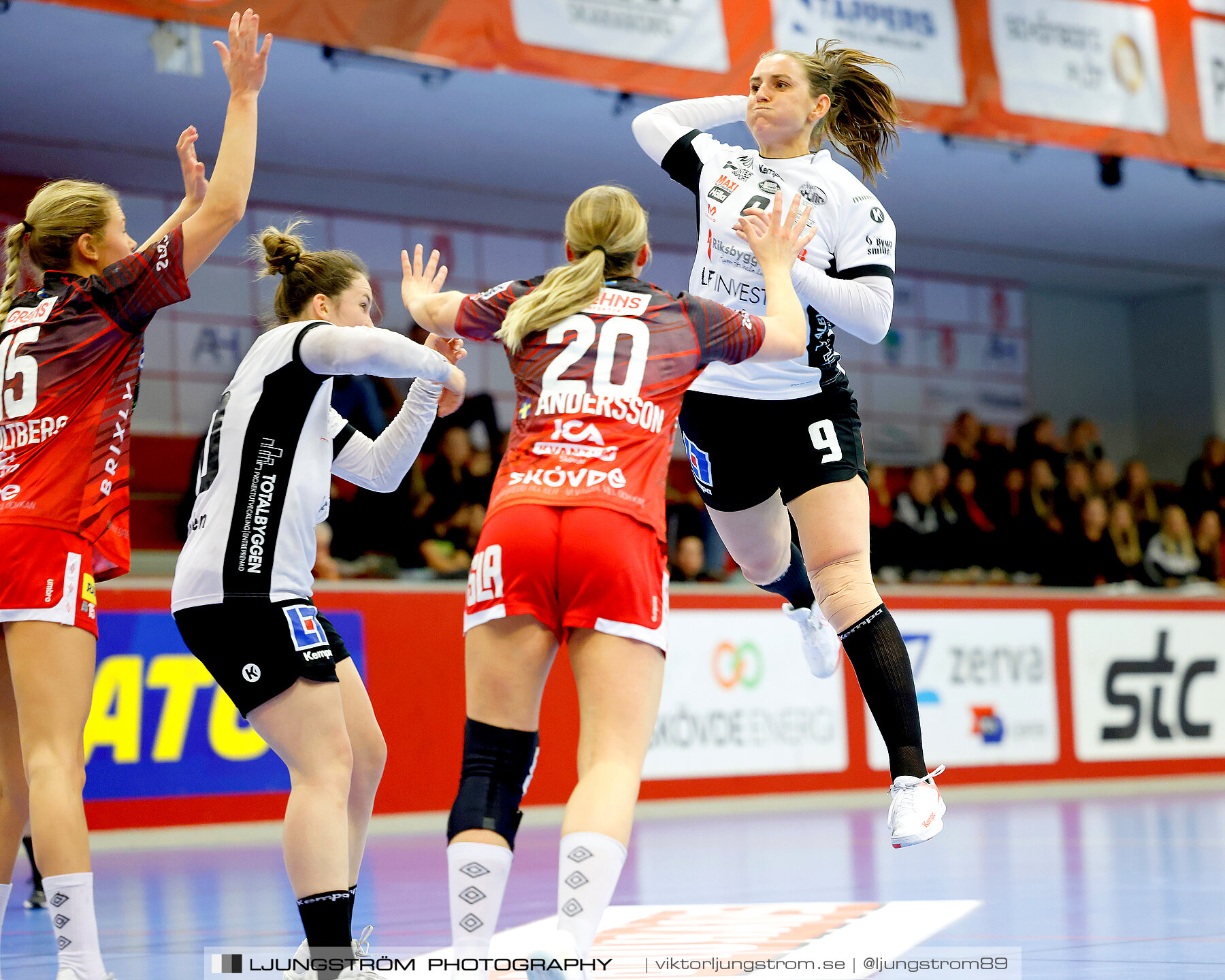 Skövde HF-VästeråsIrsta HF 24-27,dam,Skövde Idrottshall,Skövde,Sverige,Handboll,,2023,320210