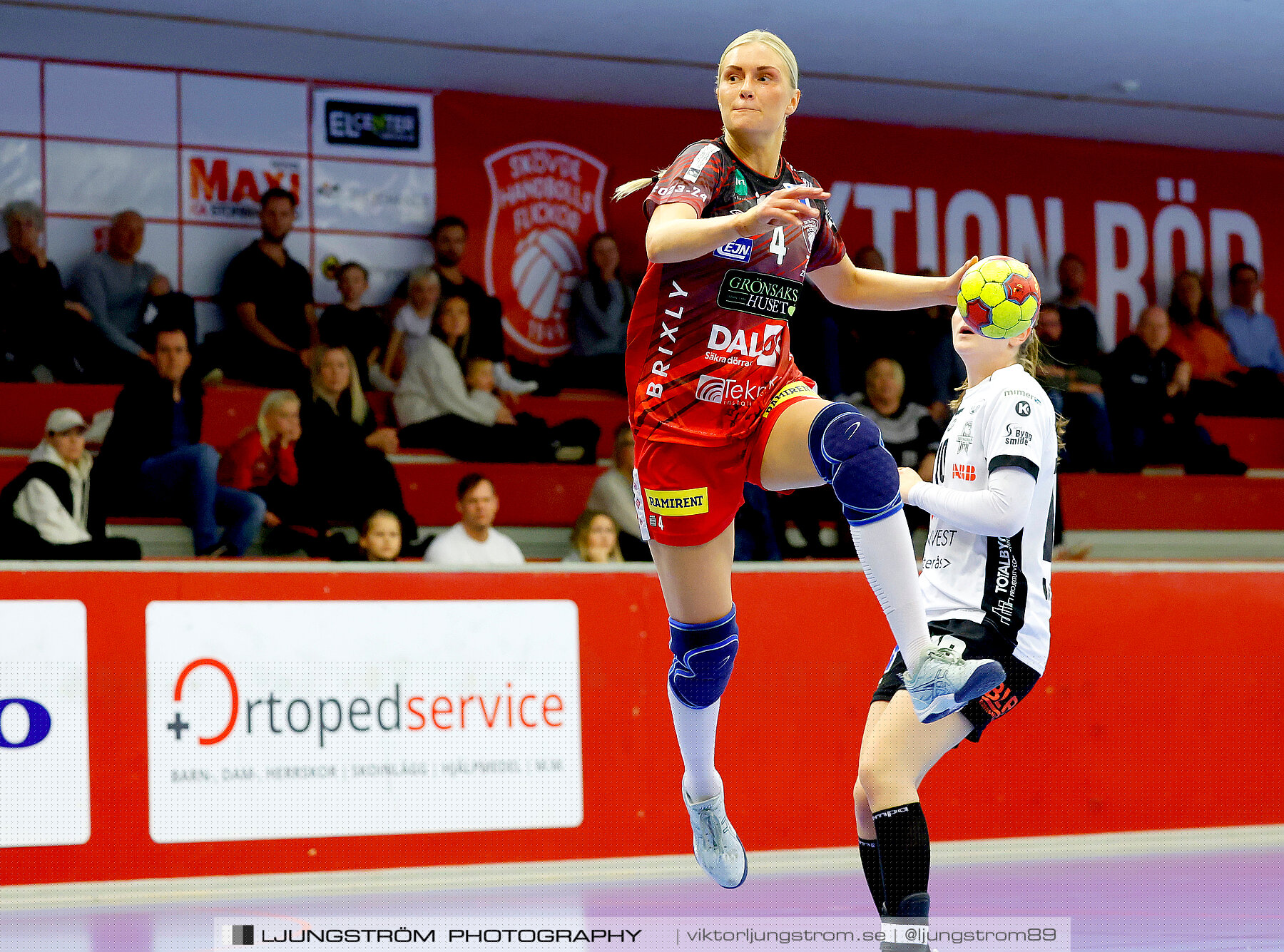 Skövde HF-VästeråsIrsta HF 24-27,dam,Skövde Idrottshall,Skövde,Sverige,Handboll,,2023,320270