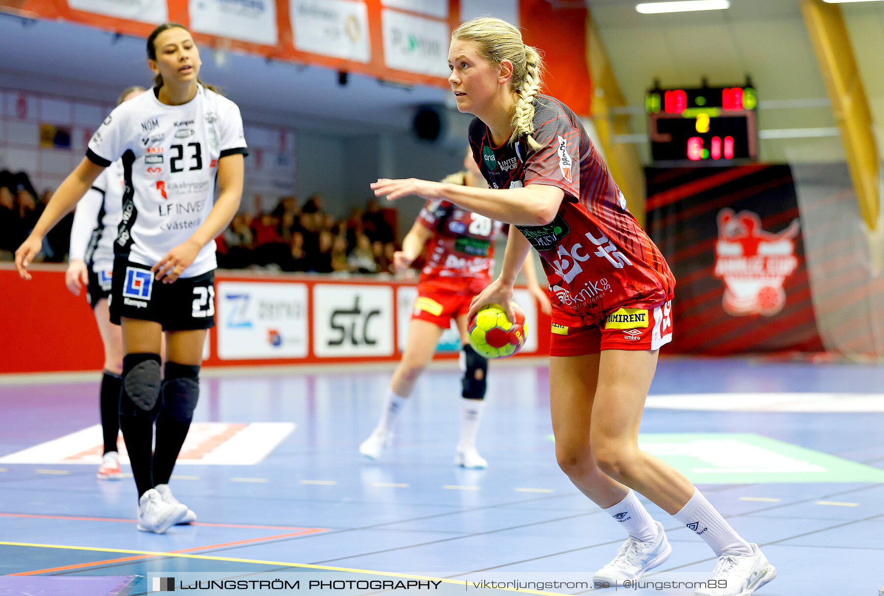 Skövde HF-VästeråsIrsta HF 24-27,dam,Skövde Idrottshall,Skövde,Sverige,Handboll,,2023,320279