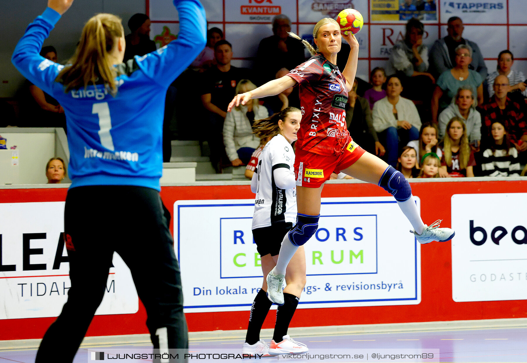 Skövde HF-VästeråsIrsta HF 24-27,dam,Skövde Idrottshall,Skövde,Sverige,Handboll,,2023,320291