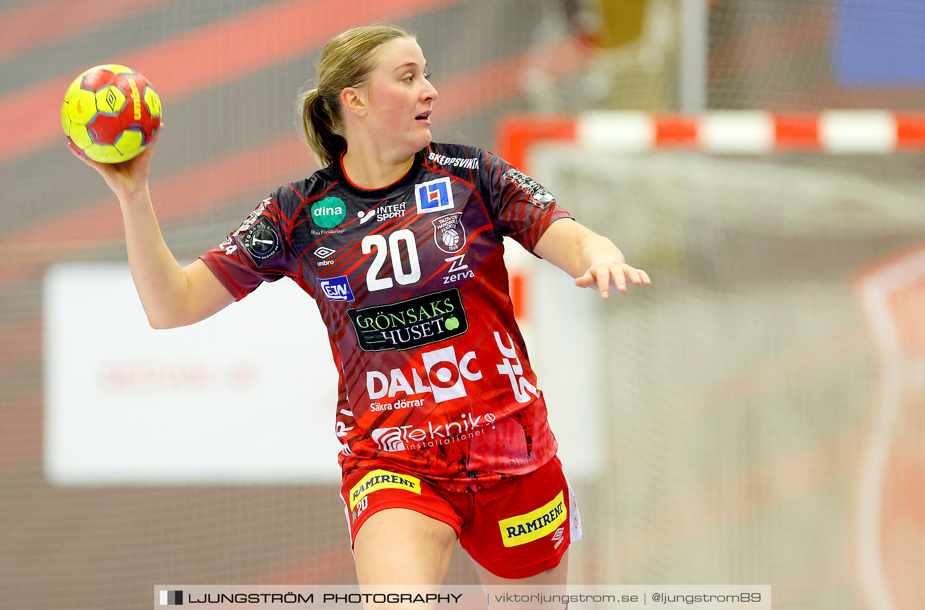 Skövde HF-VästeråsIrsta HF 24-27,dam,Skövde Idrottshall,Skövde,Sverige,Handboll,,2023,320306