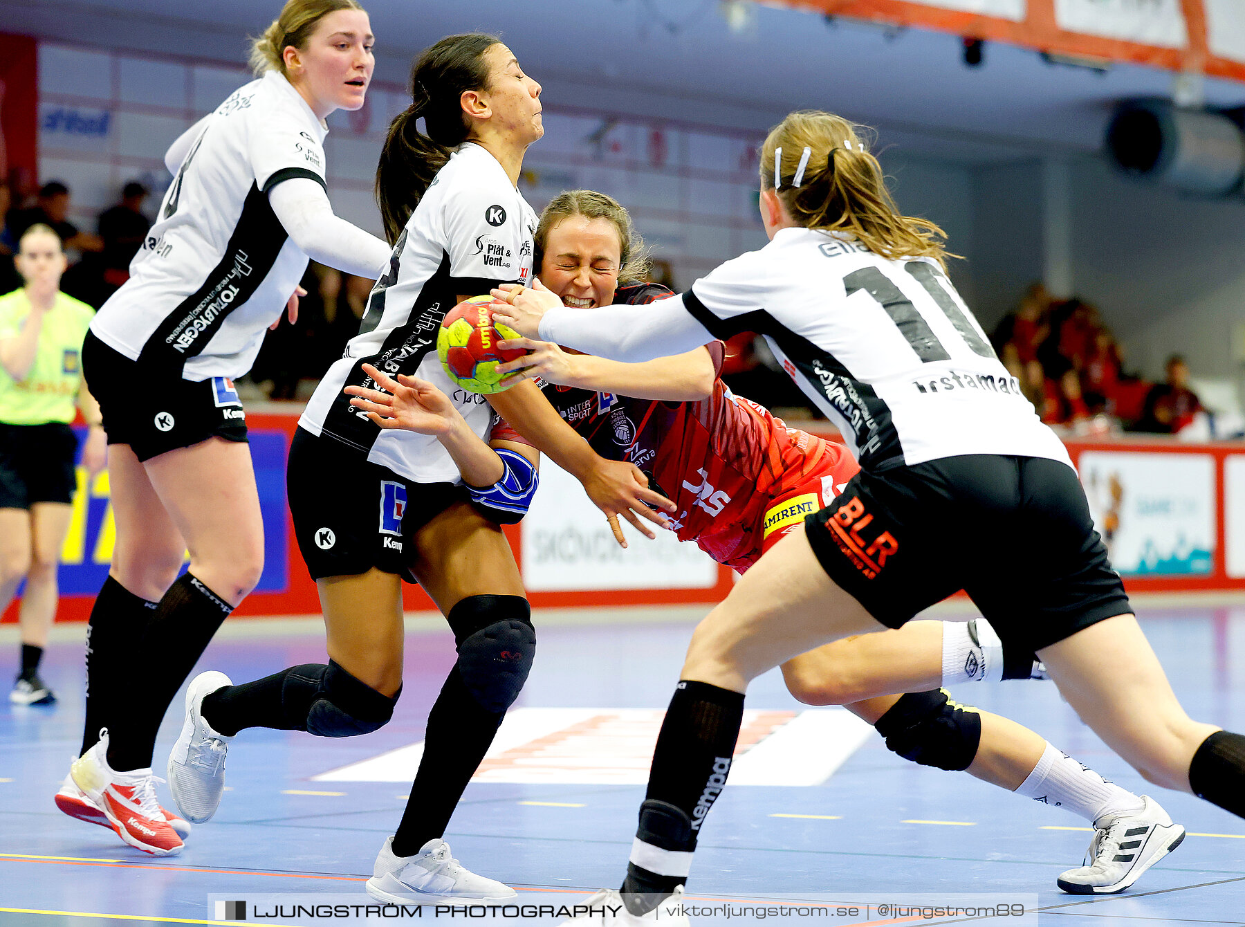 Skövde HF-VästeråsIrsta HF 24-27,dam,Skövde Idrottshall,Skövde,Sverige,Handboll,,2023,320328