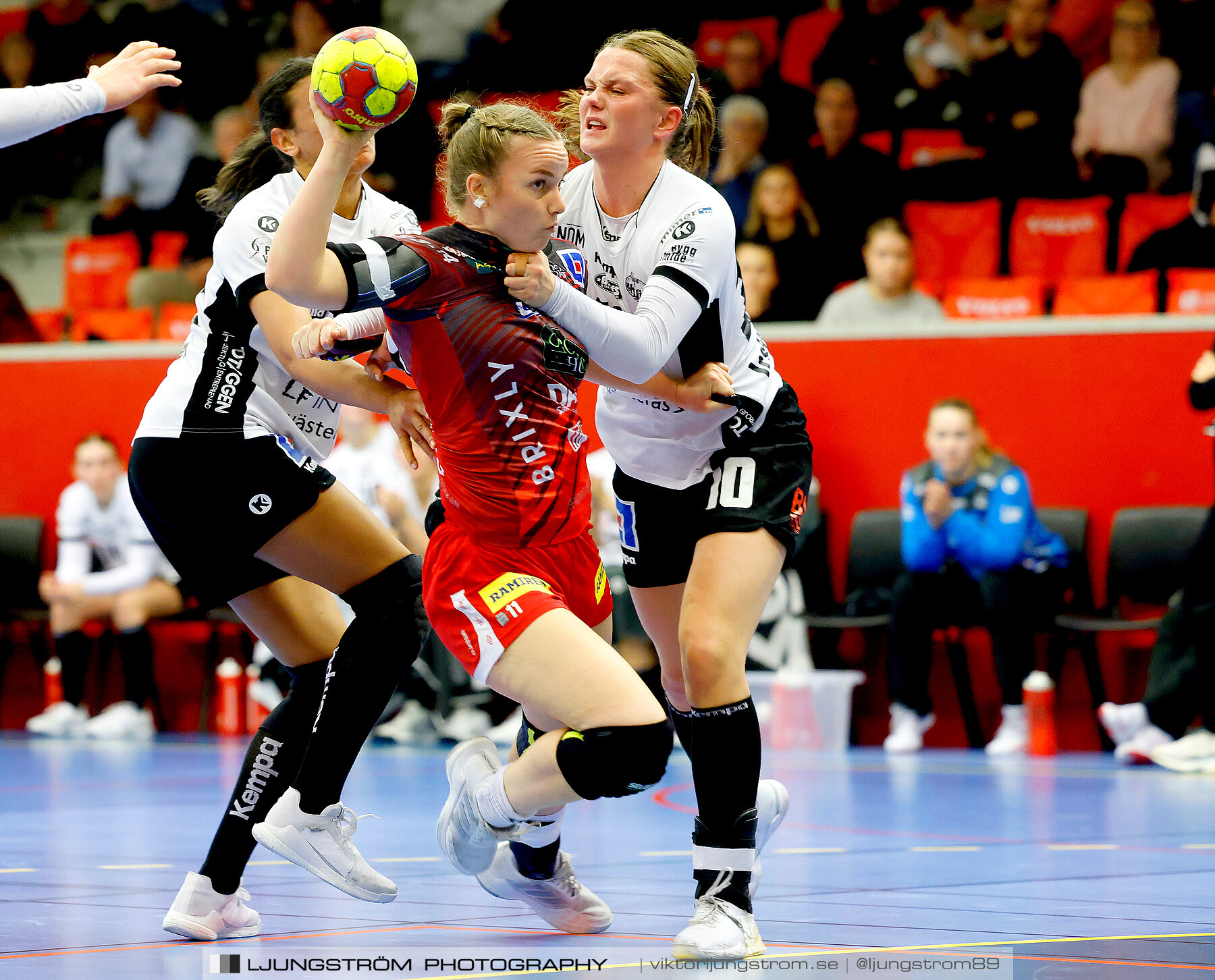 Skövde HF-VästeråsIrsta HF 24-27,dam,Skövde Idrottshall,Skövde,Sverige,Handboll,,2023,320336