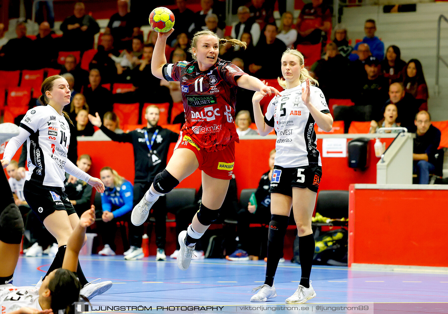 Skövde HF-VästeråsIrsta HF 24-27,dam,Skövde Idrottshall,Skövde,Sverige,Handboll,,2023,320343