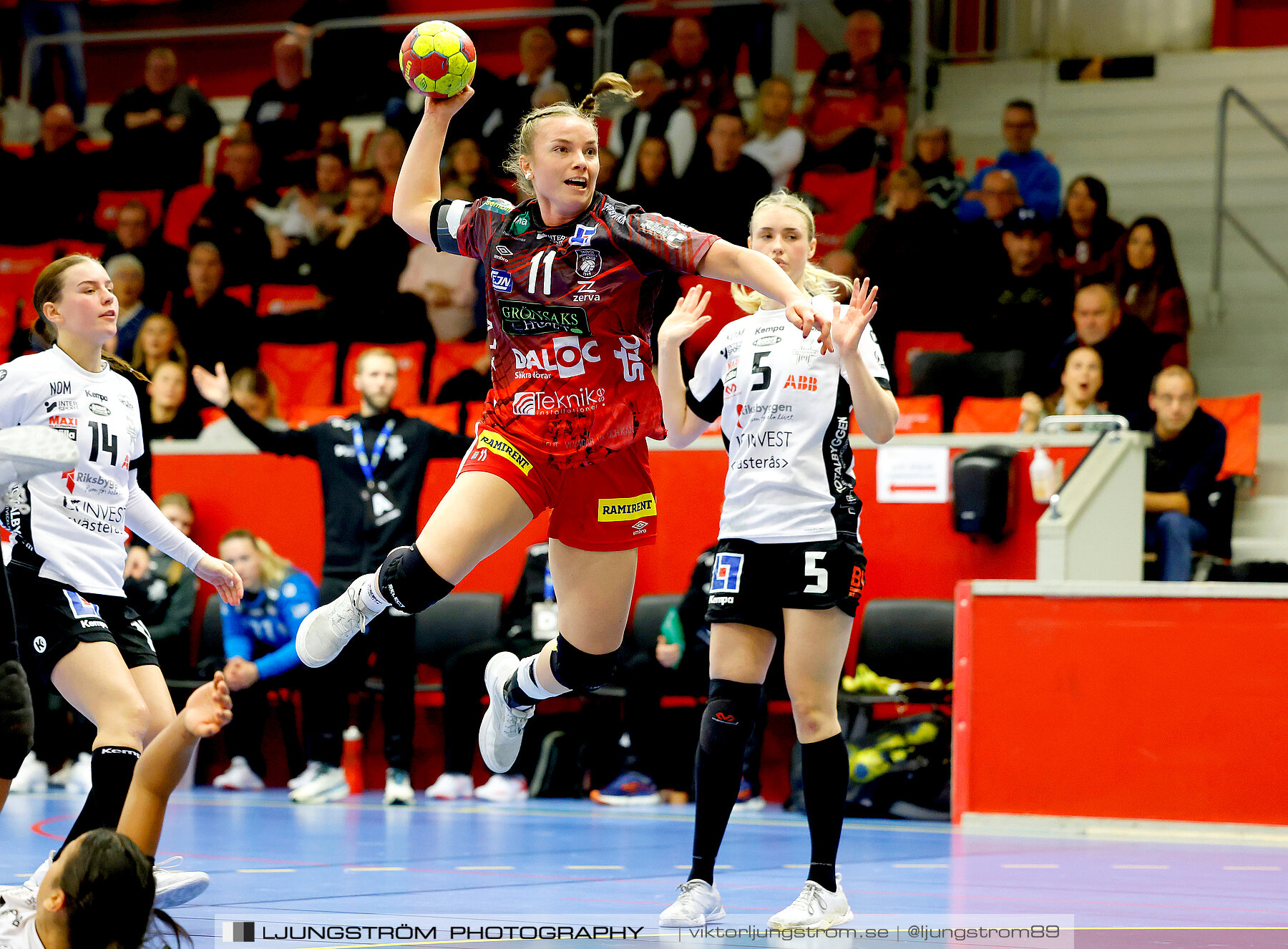 Skövde HF-VästeråsIrsta HF 24-27,dam,Skövde Idrottshall,Skövde,Sverige,Handboll,,2023,320344