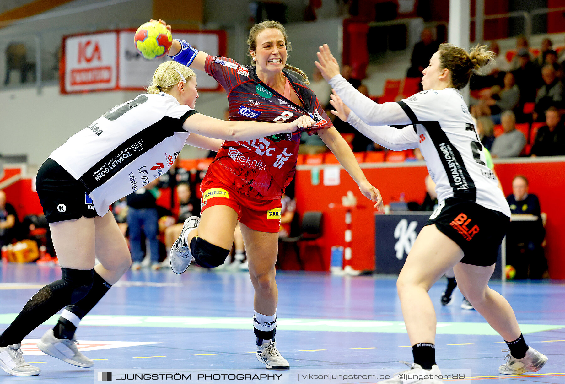 Skövde HF-VästeråsIrsta HF 24-27,dam,Skövde Idrottshall,Skövde,Sverige,Handboll,,2023,320353