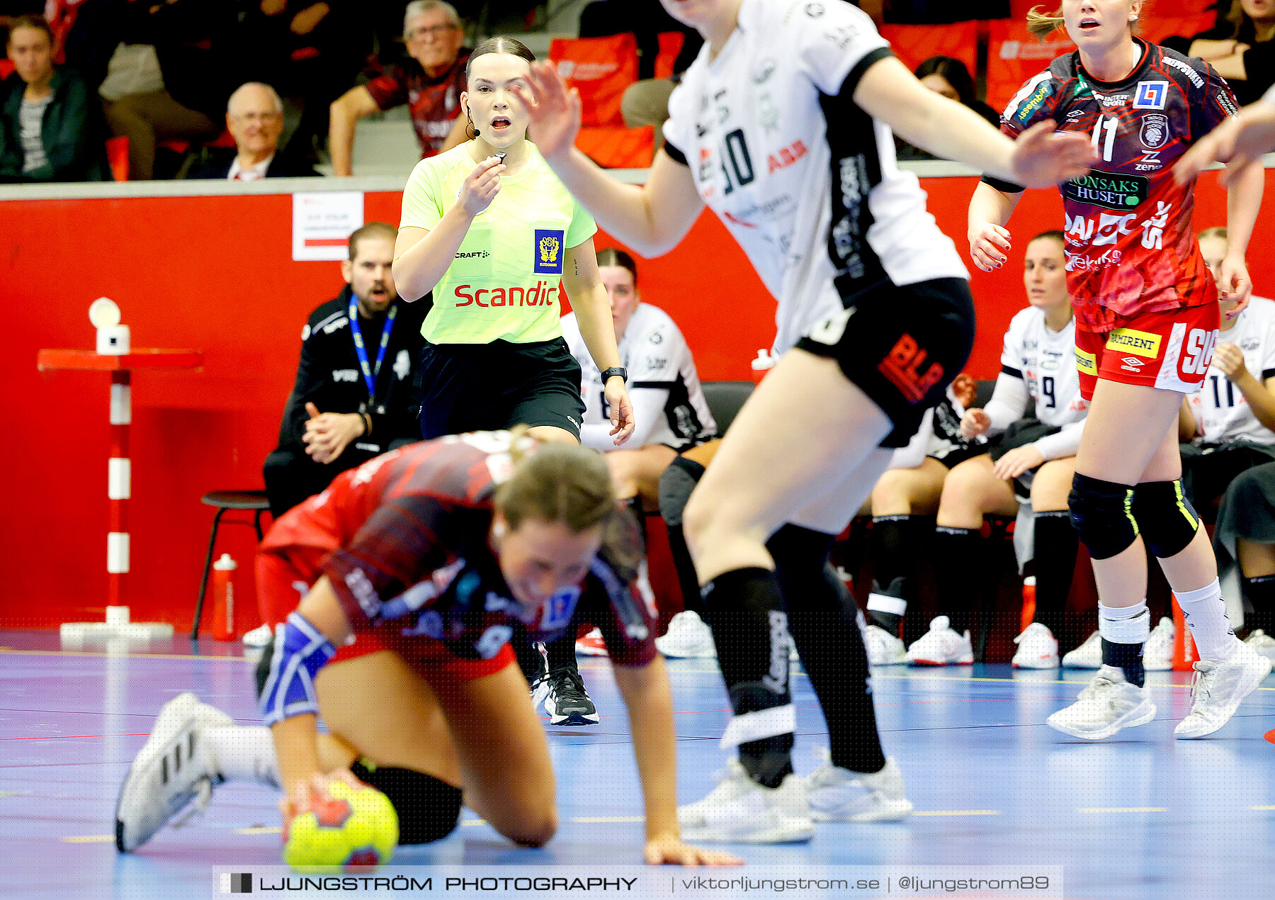 Skövde HF-VästeråsIrsta HF 24-27,dam,Skövde Idrottshall,Skövde,Sverige,Handboll,,2023,320354