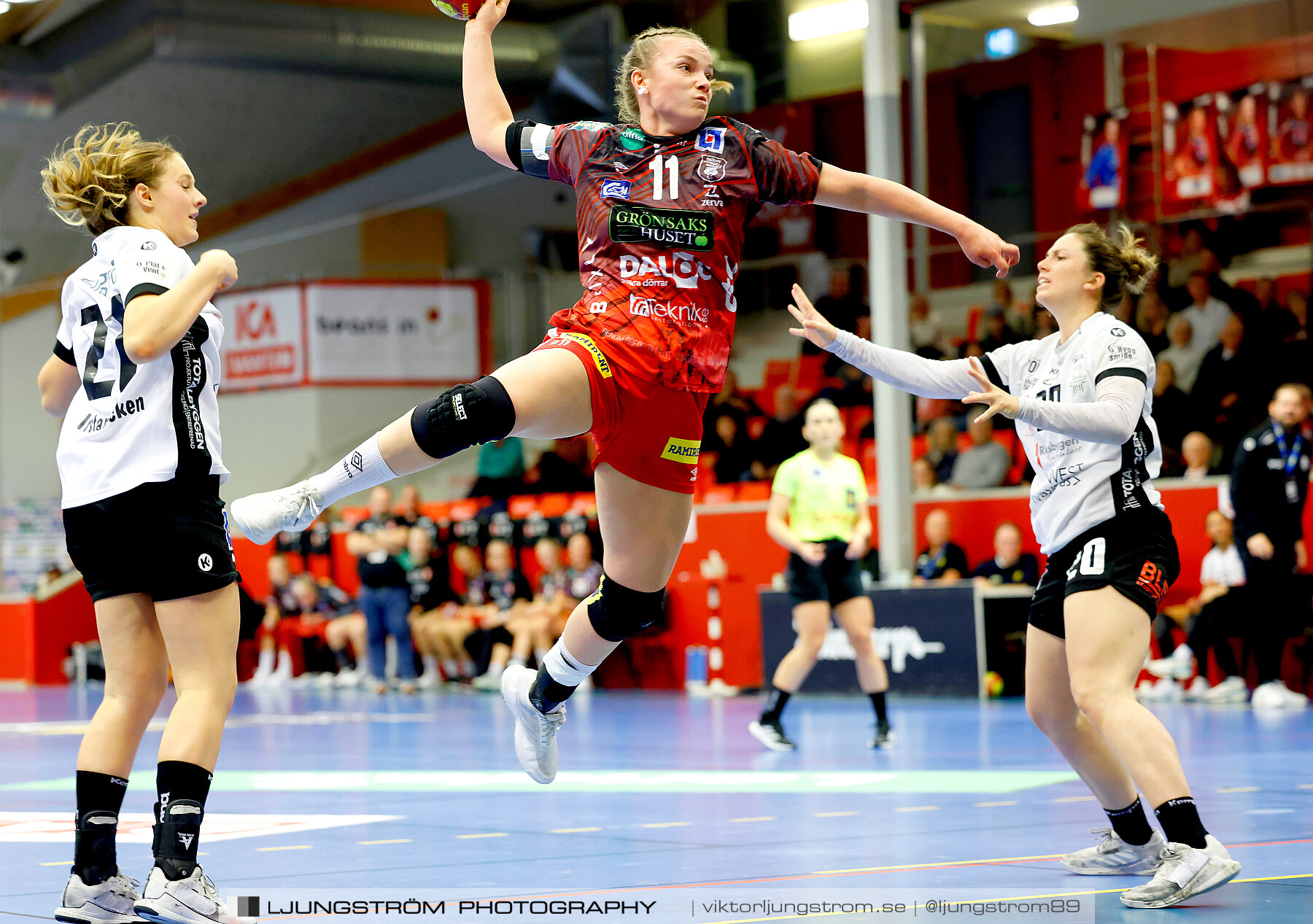 Skövde HF-VästeråsIrsta HF 24-27,dam,Skövde Idrottshall,Skövde,Sverige,Handboll,,2023,320359