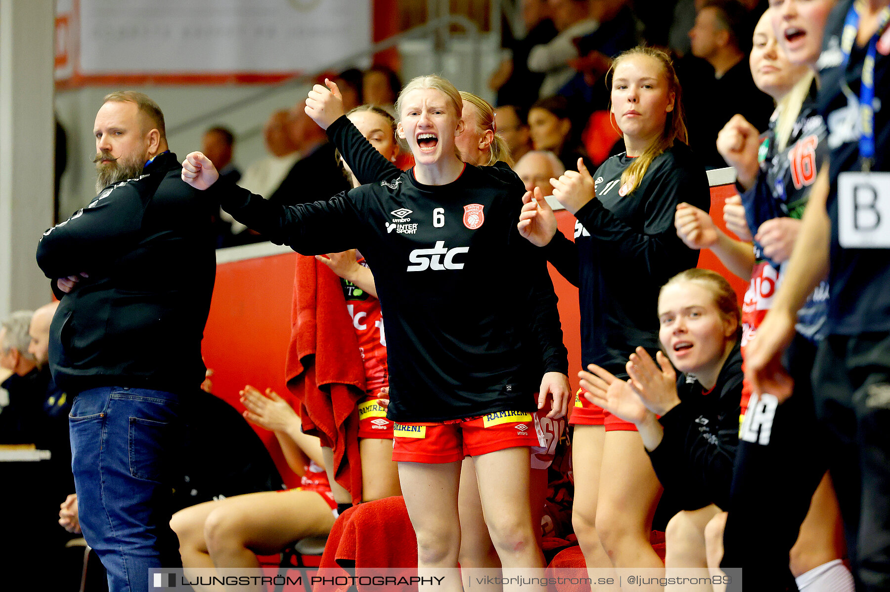 Skövde HF-Önnereds HK 25-24,dam,Skövde Idrottshall,Skövde,Sverige,Handboll,,2023,320662