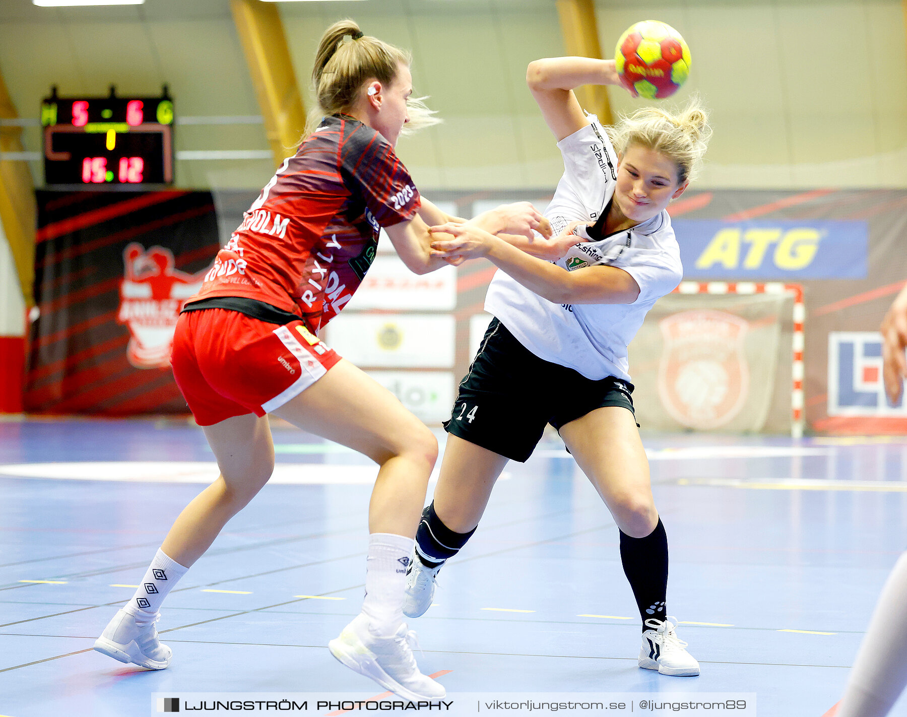 Skövde HF-Önnereds HK 25-24,dam,Skövde Idrottshall,Skövde,Sverige,Handboll,,2023,320669