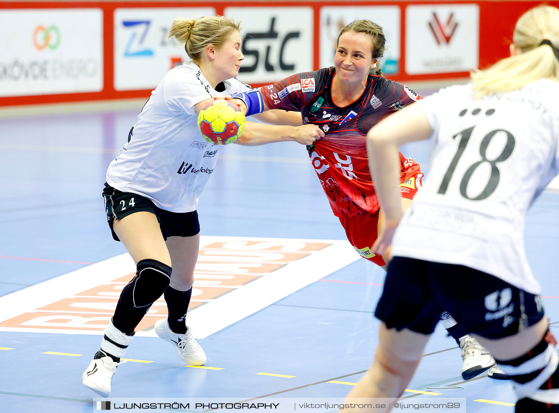 Skövde HF-Önnereds HK 25-24,dam,Skövde Idrottshall,Skövde,Sverige,Handboll,,2023,320750