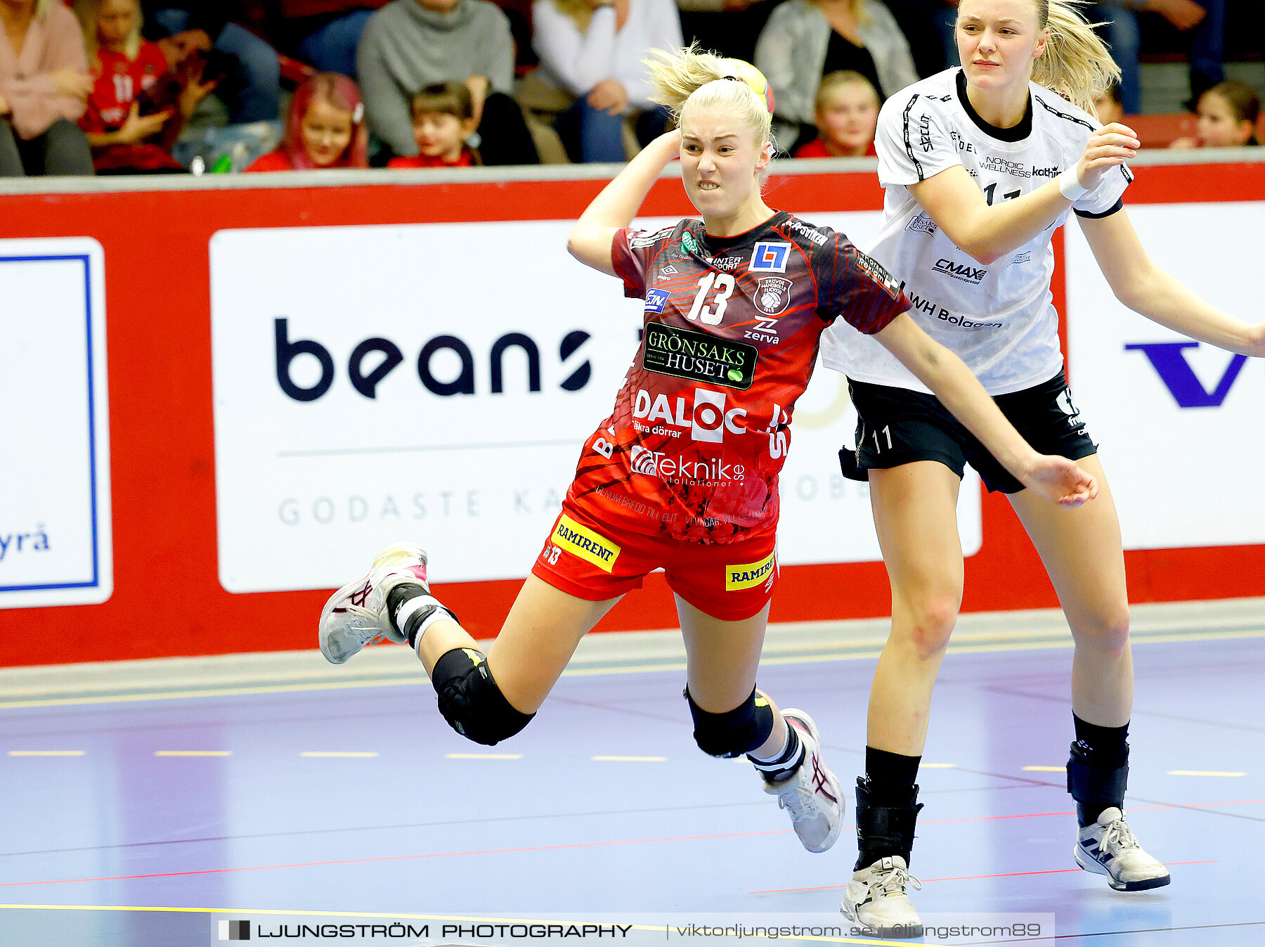 Skövde HF-Önnereds HK 25-24,dam,Skövde Idrottshall,Skövde,Sverige,Handboll,,2023,320757