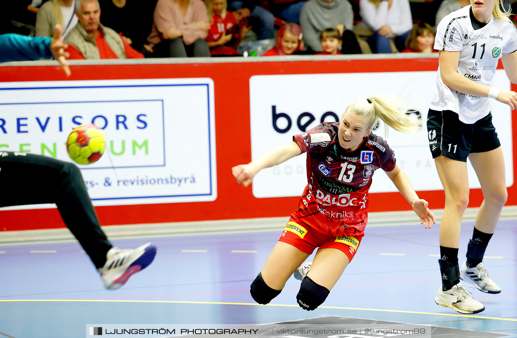 Skövde HF-Önnereds HK 25-24,dam,Skövde Idrottshall,Skövde,Sverige,Handboll,,2023,320760