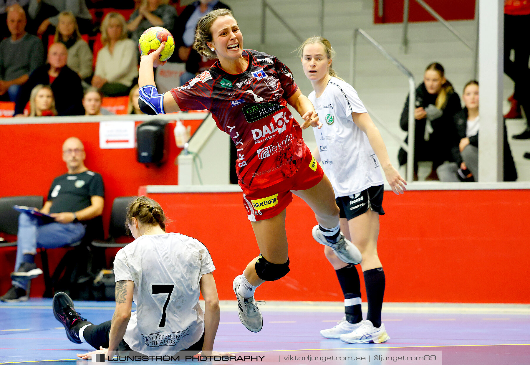 Skövde HF-Önnereds HK 25-24,dam,Skövde Idrottshall,Skövde,Sverige,Handboll,,2023,320883