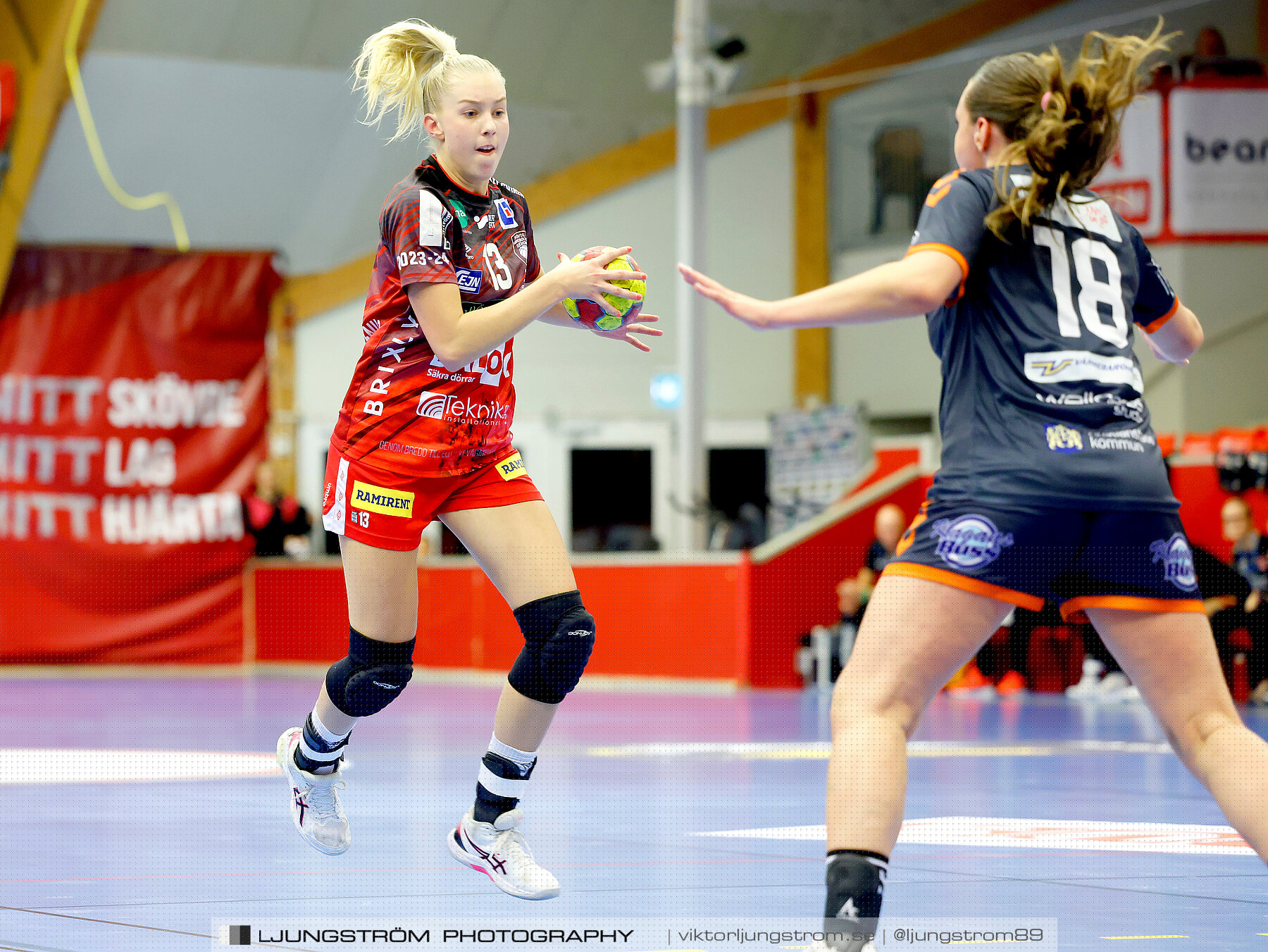 Skövde HF-Kristianstad HK 35-30,dam,Skövde Idrottshall,Skövde,Sverige,Handboll,,2023,322025