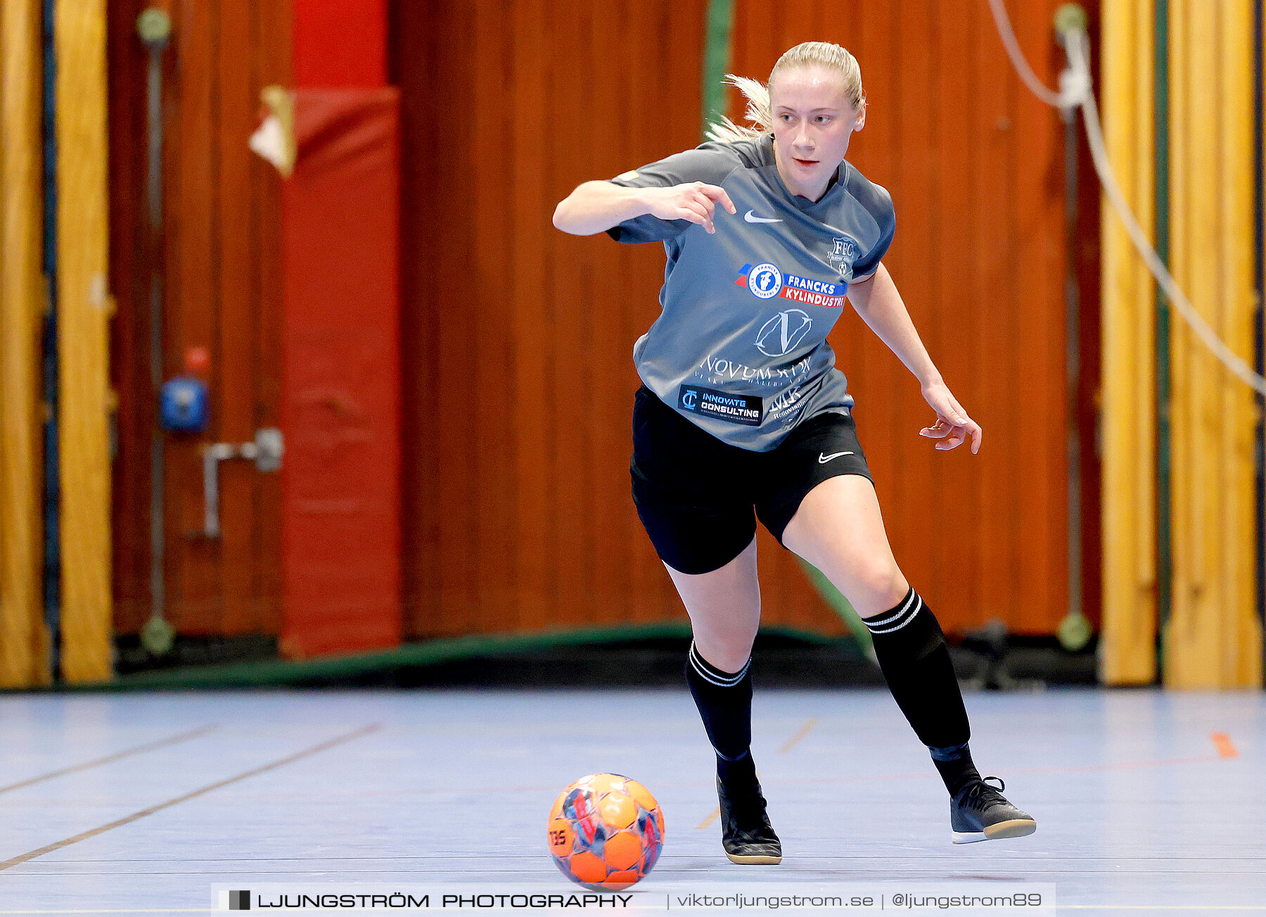 Dina-cupen 2024 FINAL Skövde KIK-Falköpings FC 1 0-1,dam,Idrottshallen,Töreboda,Sverige,Futsal,,2024,325599