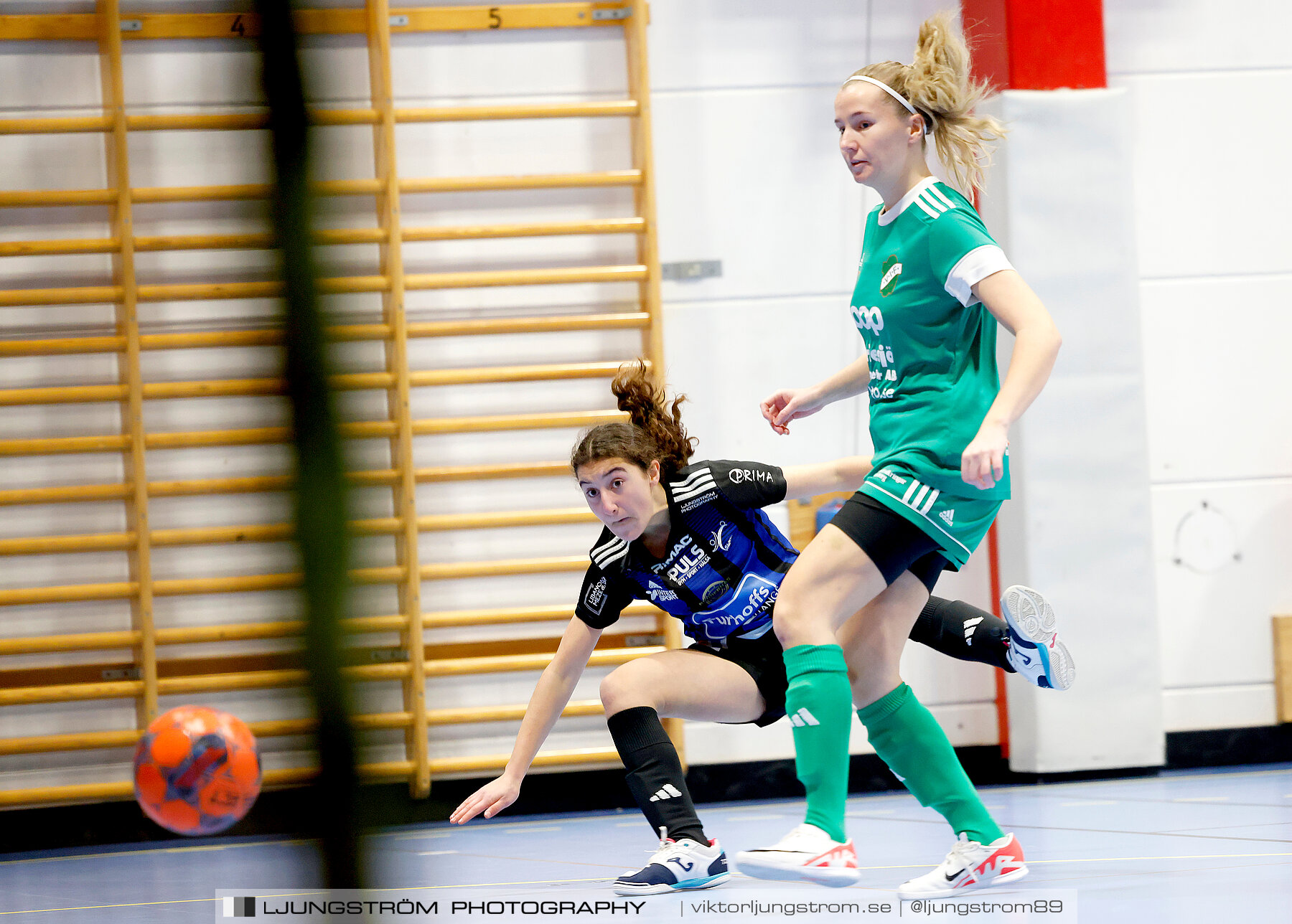 Dina-cupen 2024 Våmbs IF-Skövde KIK 0-2,dam,Idrottshallen,Töreboda,Sverige,Futsal,,2024,325623